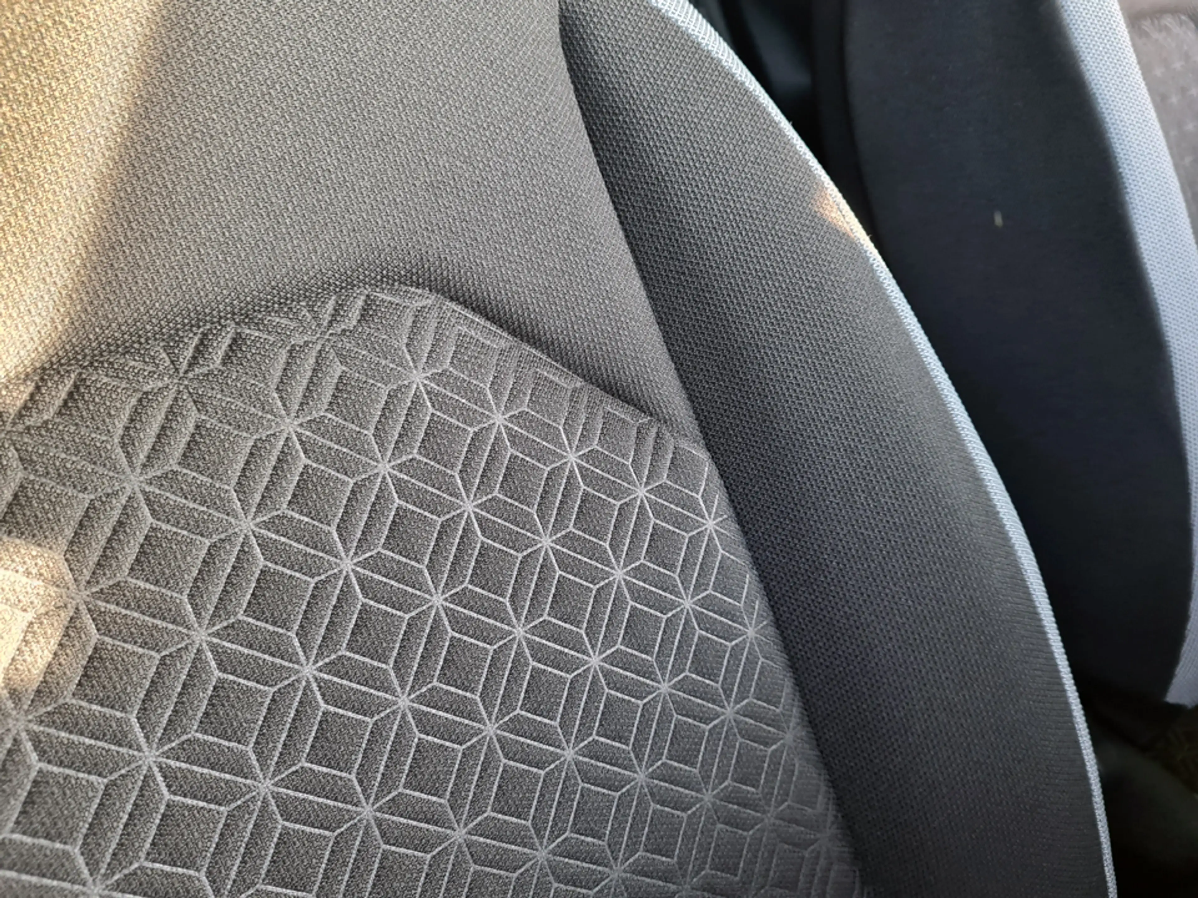 Toyota Aygo X 1.0 VVT-i S-CVT Pulse /Stoelverwarming/Apple Carpl — photo 6
