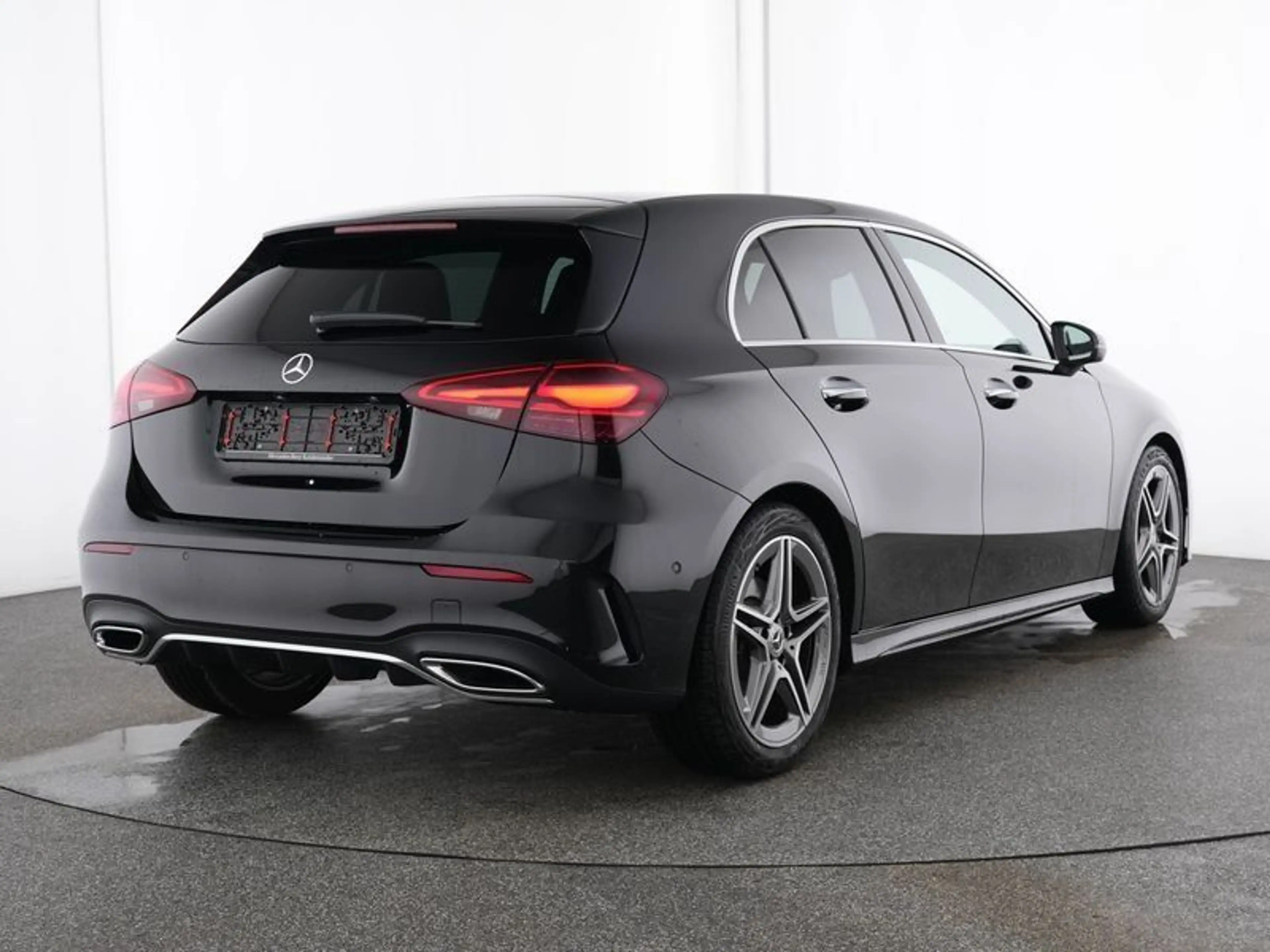 Mercedes-Benz A 200 AMG Adv. Plus*Distronic*Totwink*Kamera*LED — photo 2