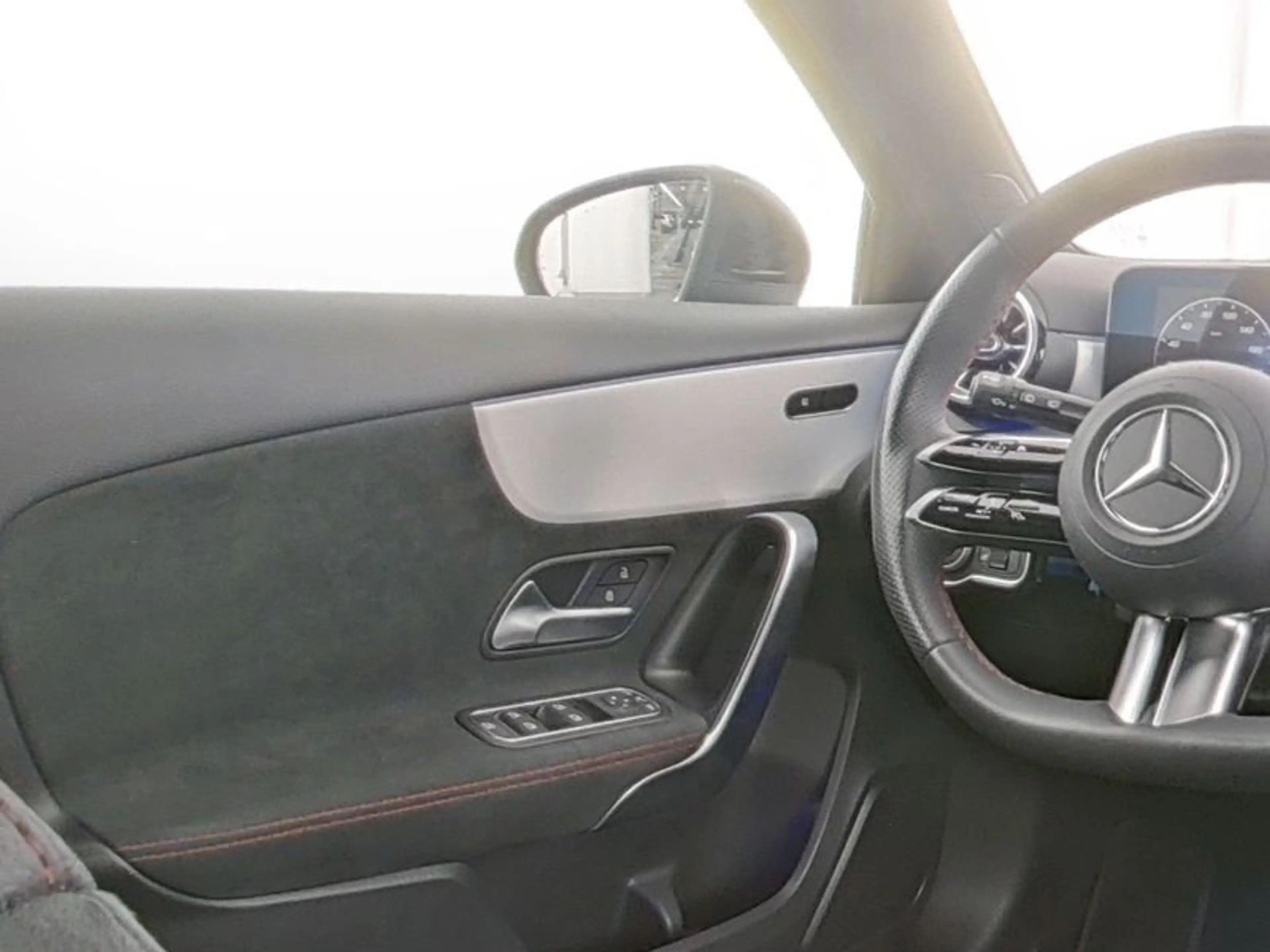 Mercedes-Benz A 200 AMG Adv. Plus*Distronic*Totwink*Kamera*LED — photo 8