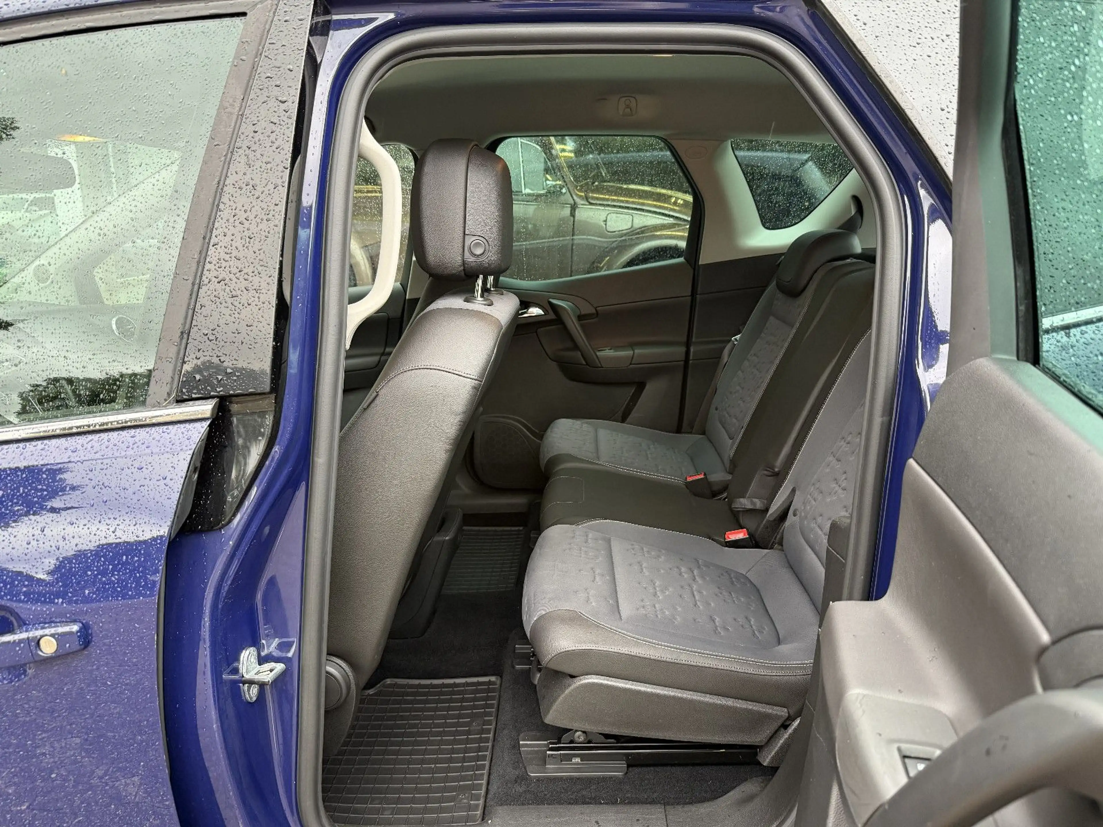 Opel Meriva 1.4 ecoFLEX Edition+AUTOM.+NAVI+PDC+AHK+ — photo 10