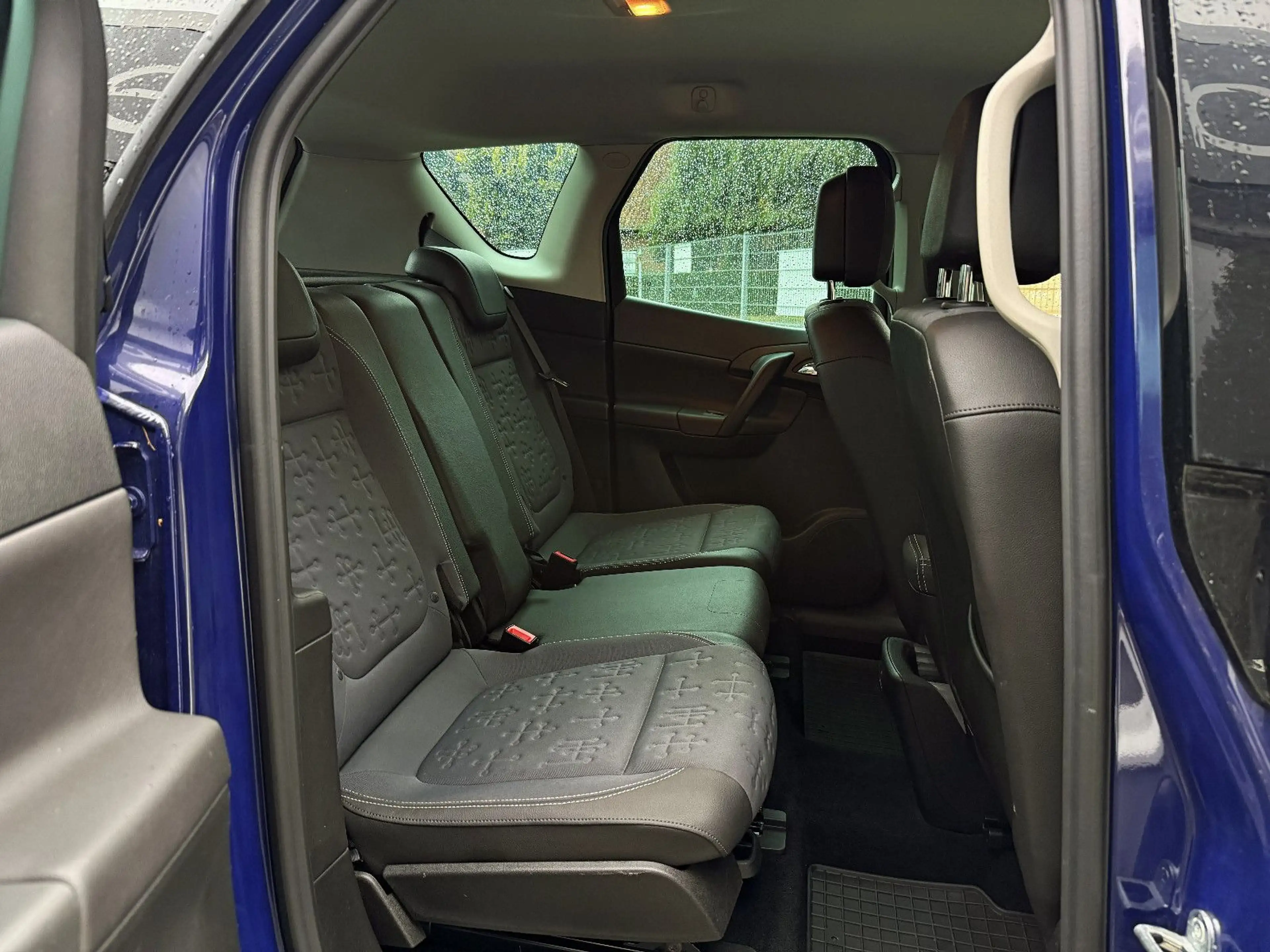 Opel Meriva 1.4 ecoFLEX Edition+AUTOM.+NAVI+PDC+AHK+ — photo 12