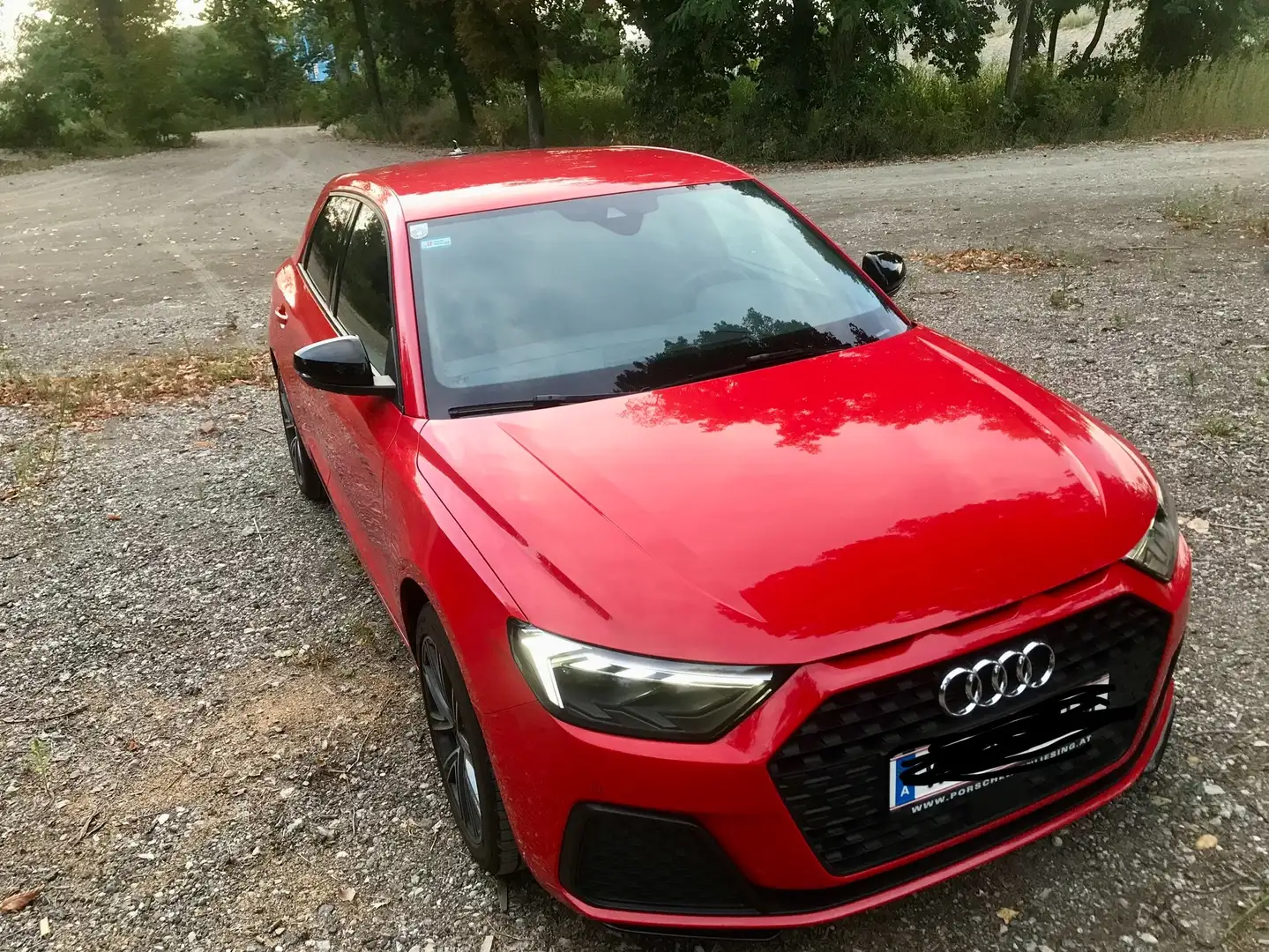 Audi A1 A1 SB 30 TFSI S-line S-tronic S-line Rot - 2