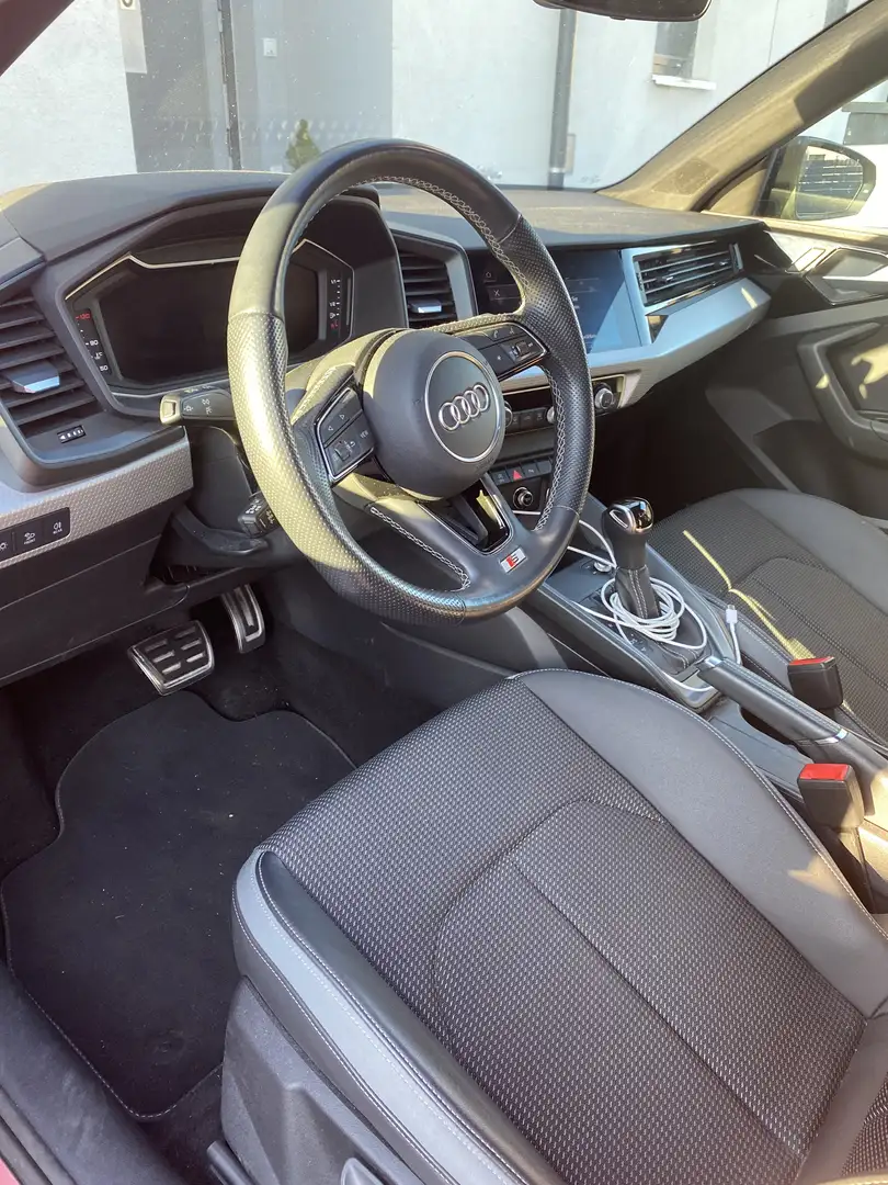 Audi A1 A1 SB 30 TFSI S-line S-tronic S-line Rot - 2