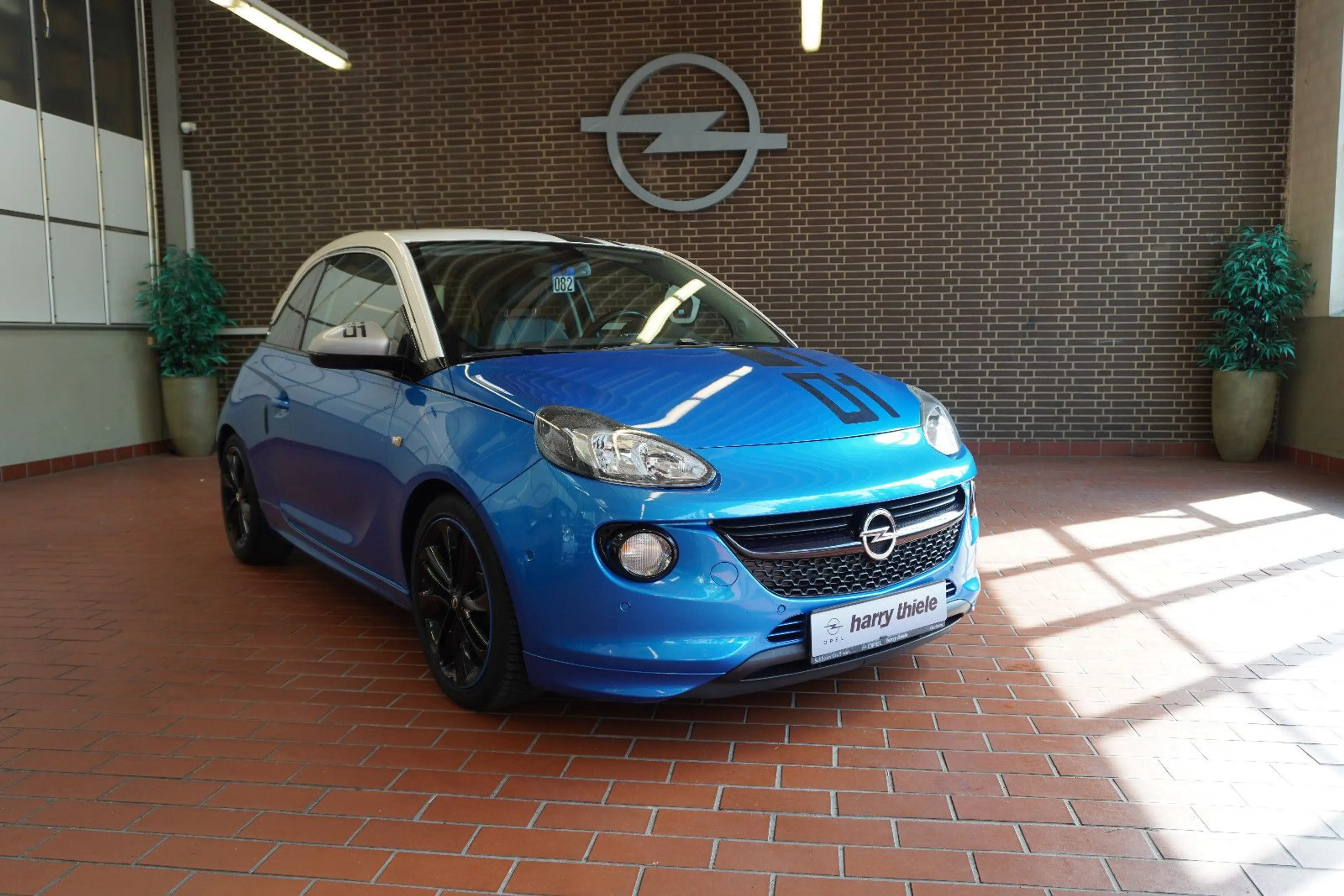 Opel Adam Slam -01 /Park Ass./Sport P./Winter P. — photo 2