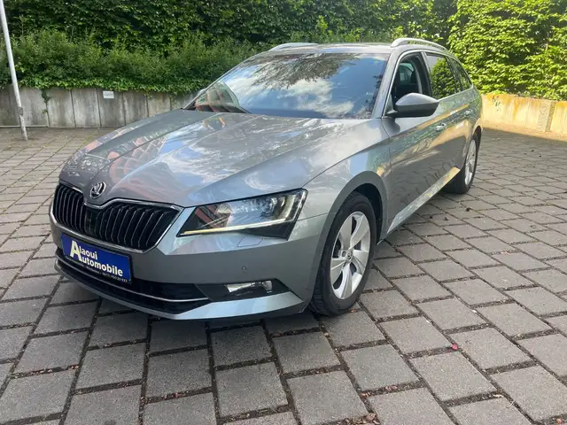 Skoda Superb Combi Ambition