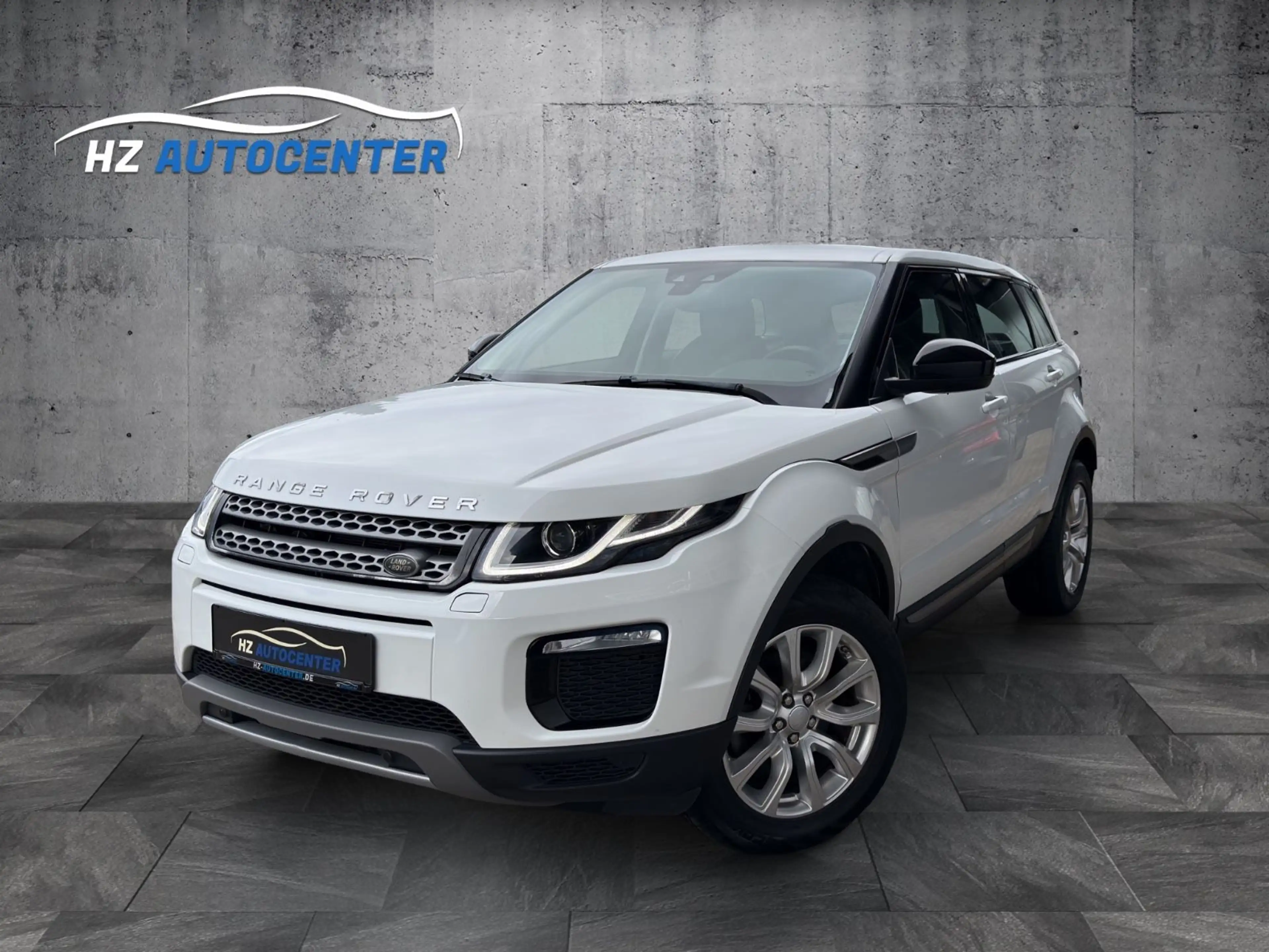 Land Rover Range Rover Evoque 2.0 TD4 AWD*LED*NAVI*LANE*TOP — photo 3