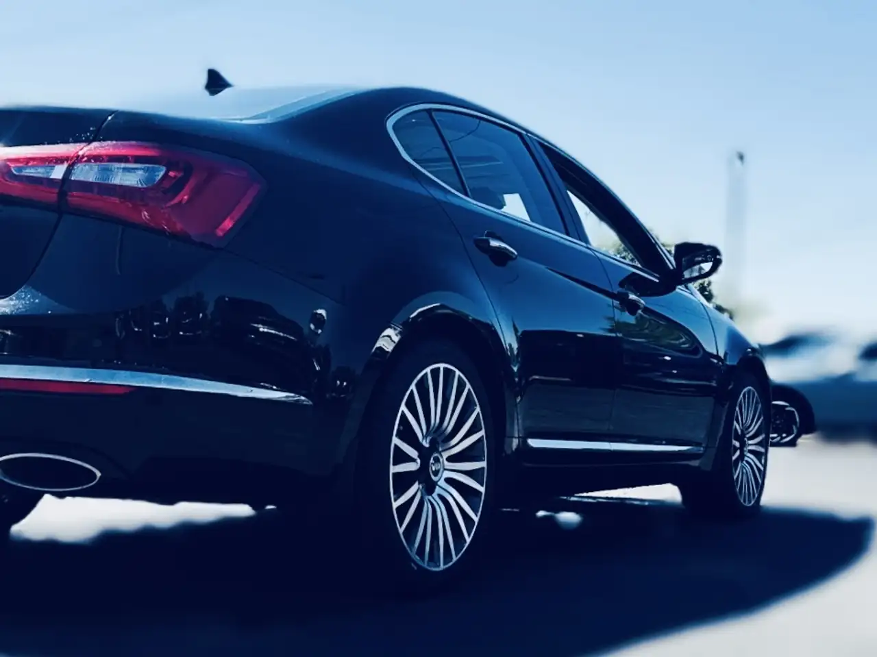 Kia Cadenza photo Kia Cadenza
