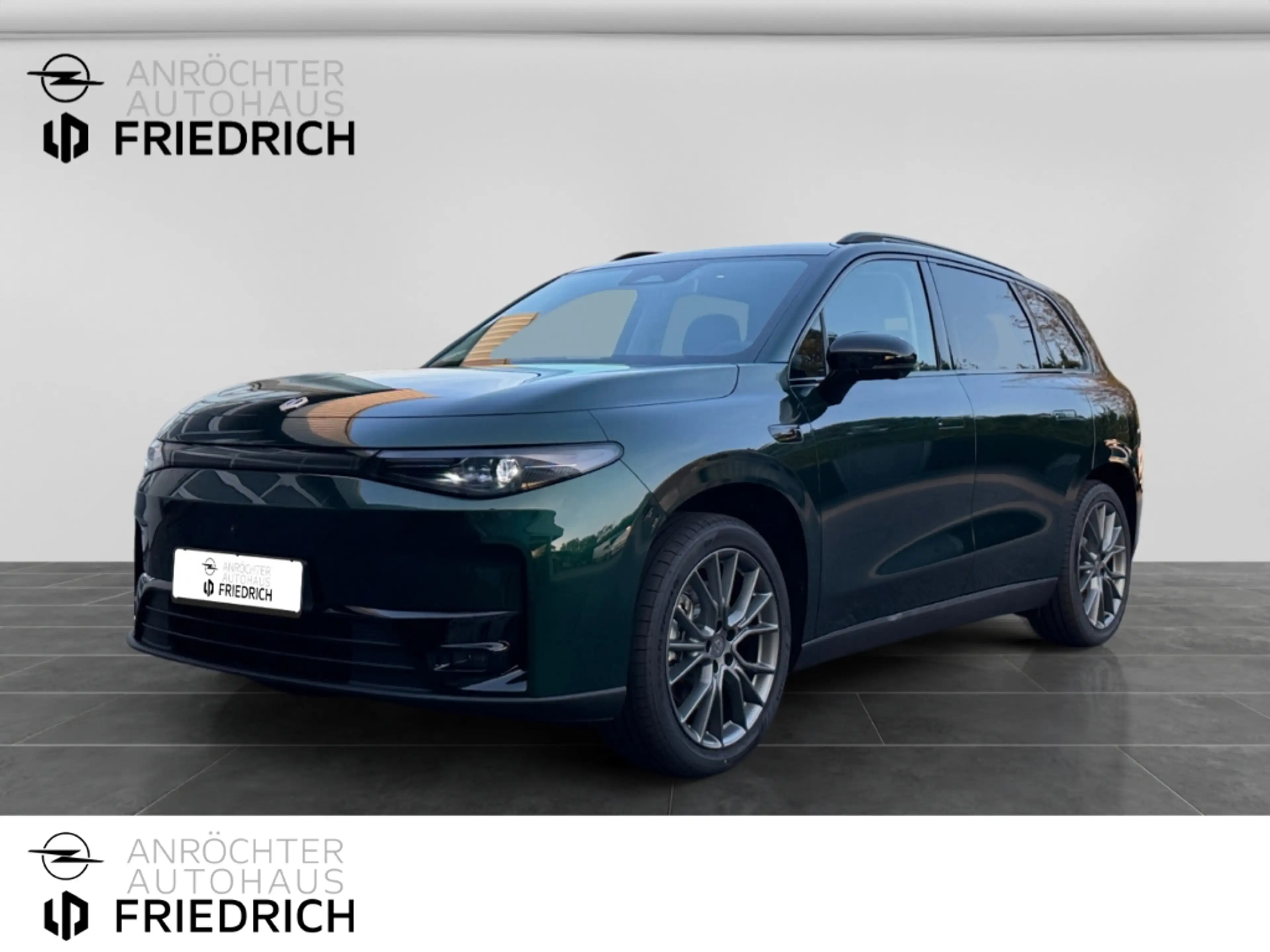 Leapmotor C10 Design ProMax AWD Panorama Klimaauto Leder