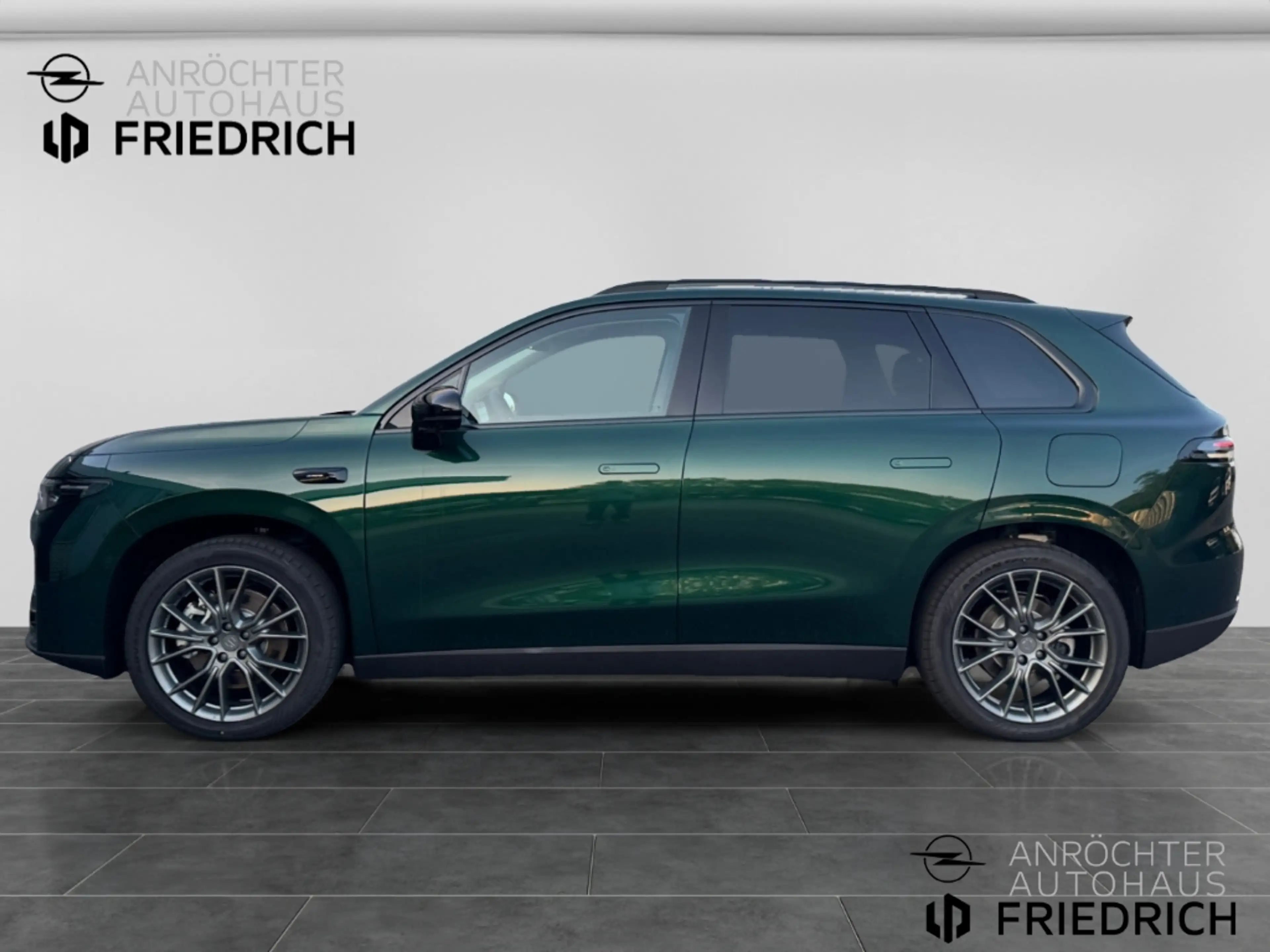 Leapmotor C10 Design ProMax AWD Panorama Klimaauto Leder — photo 2