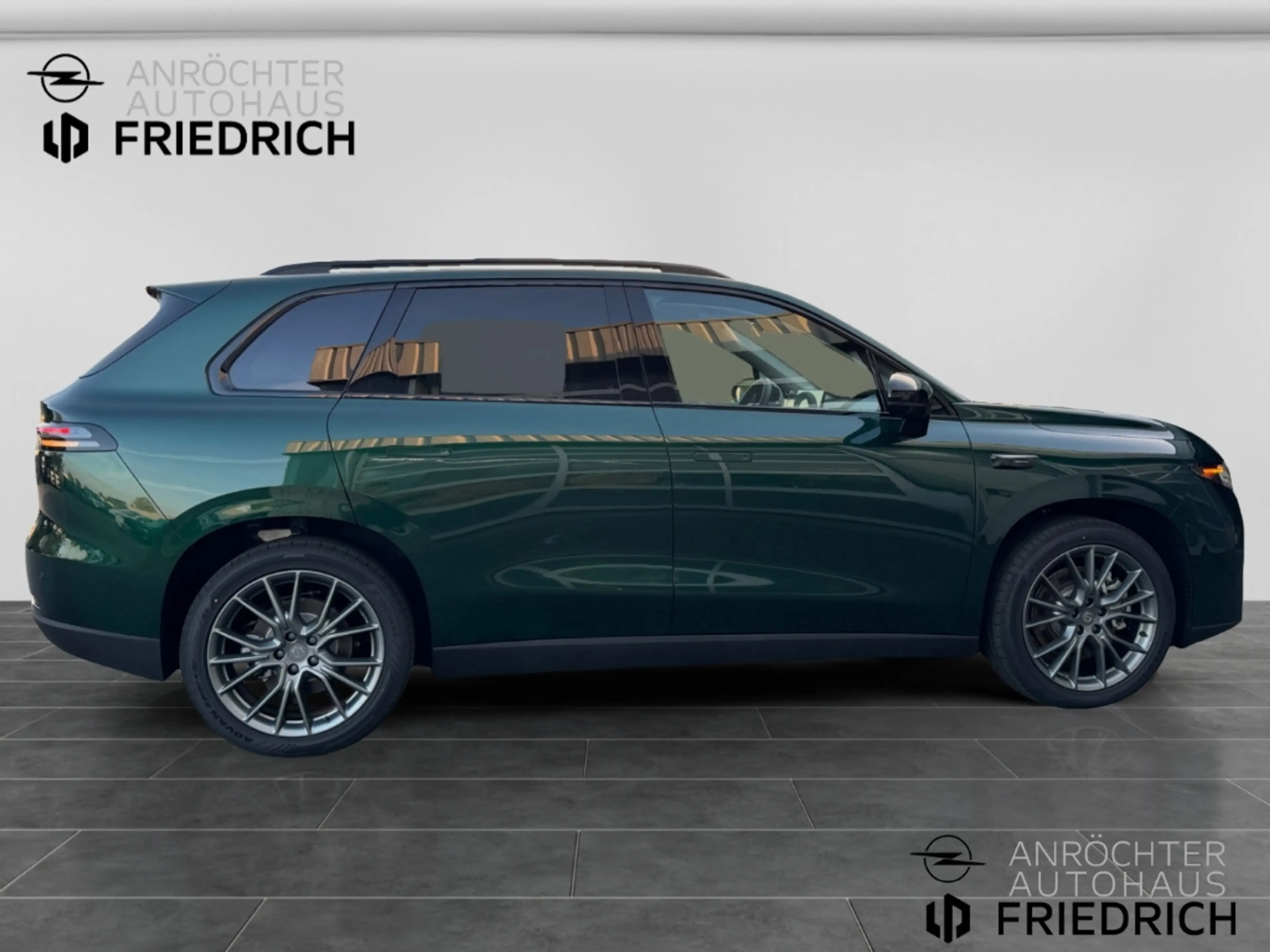 Leapmotor C10 Design ProMax AWD Panorama Klimaauto Leder — photo 6