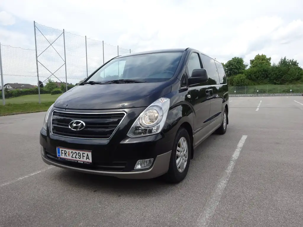 Hyundai Starex 2015 из Европы — купить под ключ
