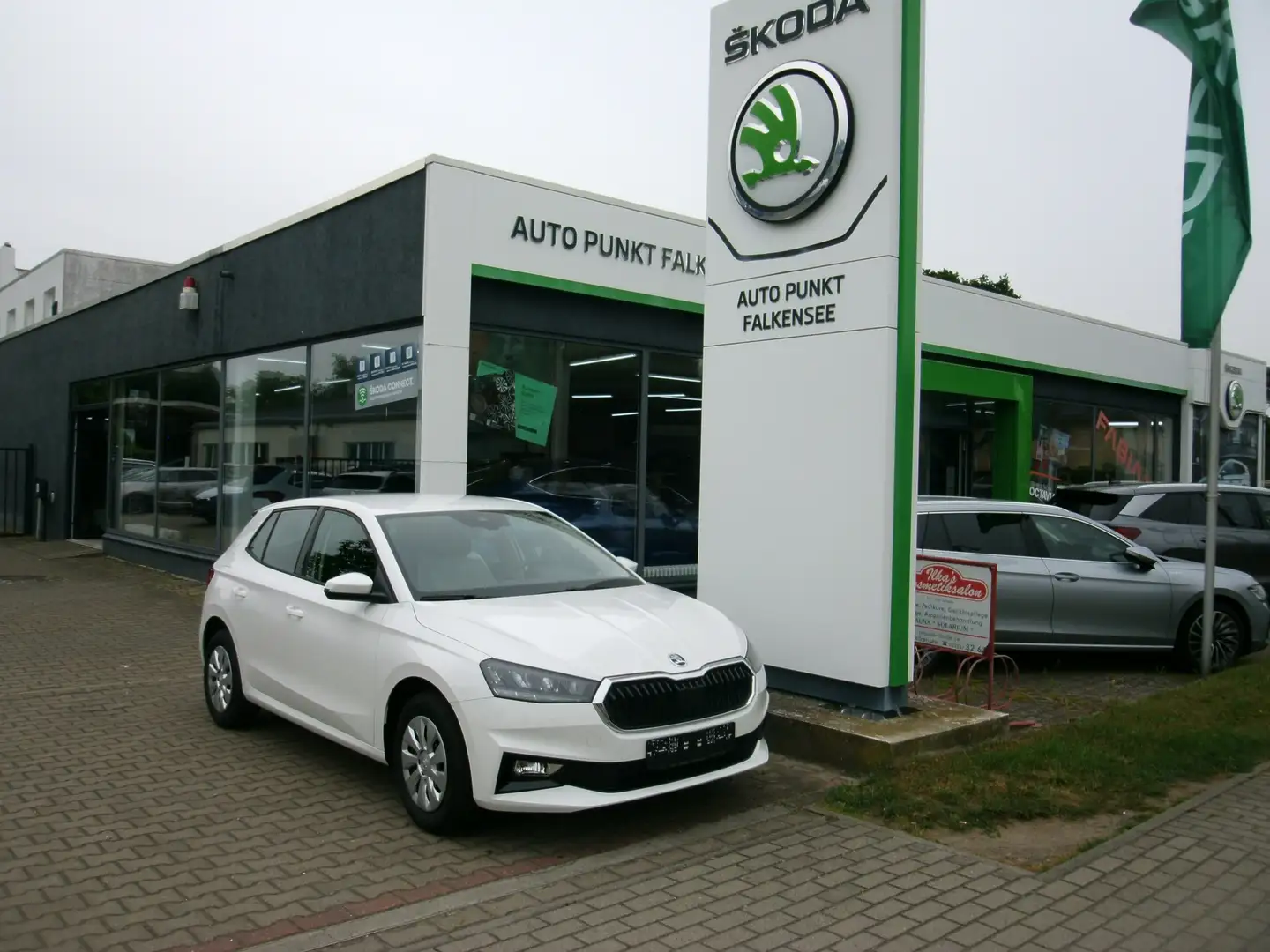 Skoda Fabia Selection Weiß - 1