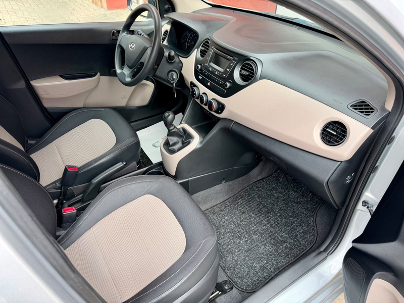 Hyundai i10 Classic — photo 10