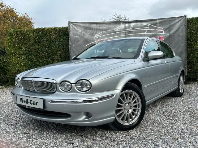 Jaguar X-Type 2.0d 1ere  Main/Gps/New Pneus.Garantie 1 an !