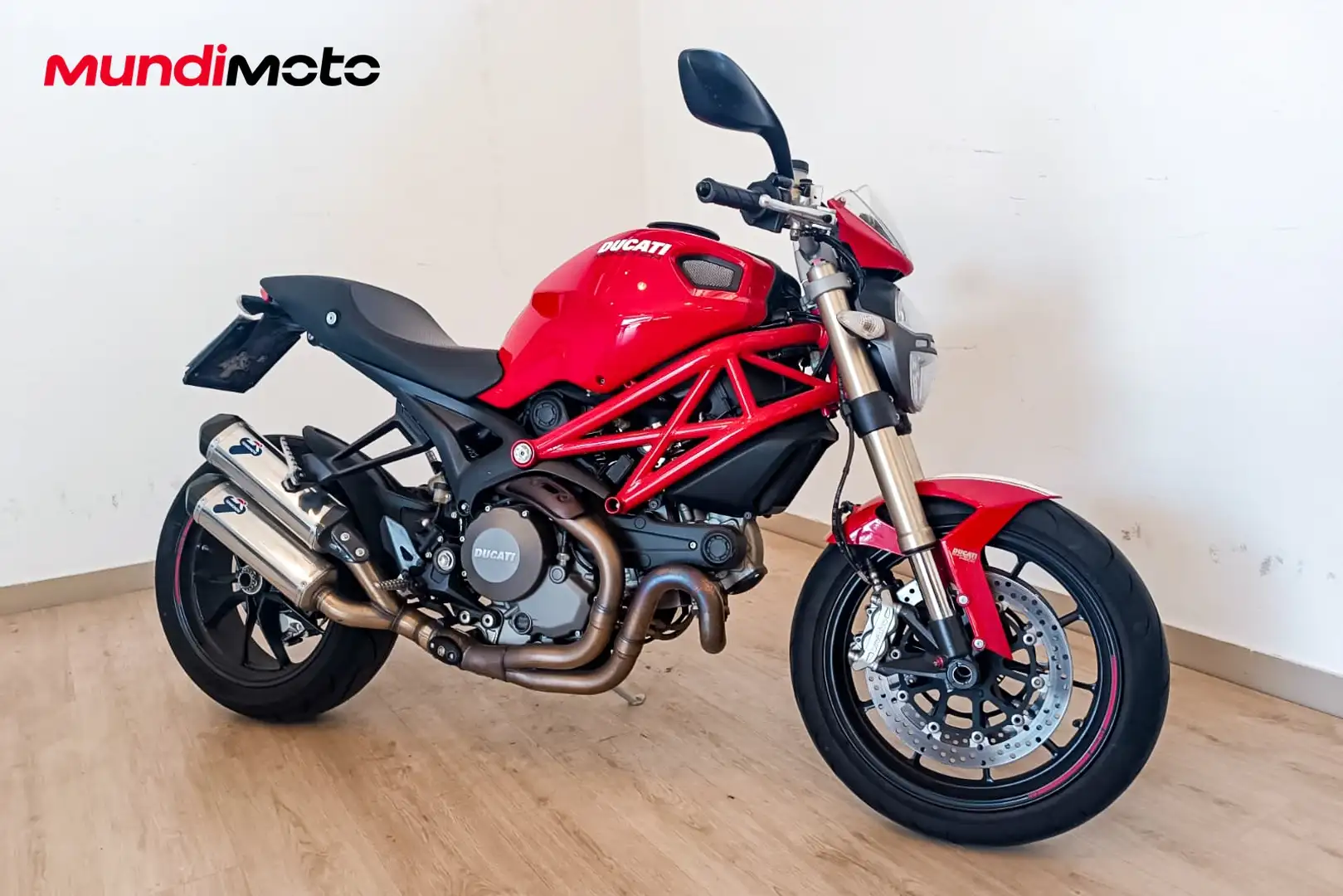 Ducati Monster 1100 - 2