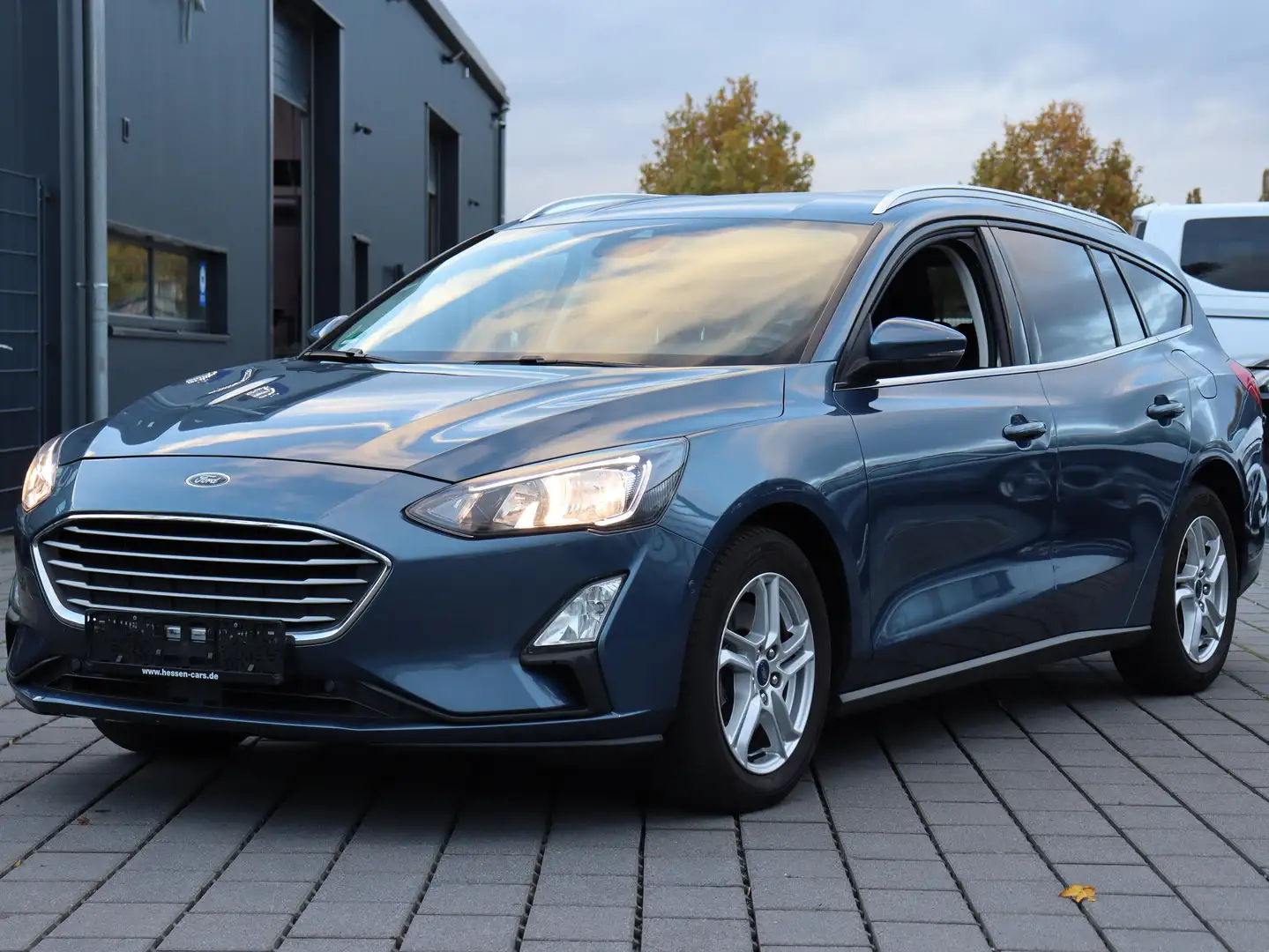 Ford Focus Turnier 1.0 EcoBoost COOL&Connect KAMERA*Sitzhzg Azul - 1