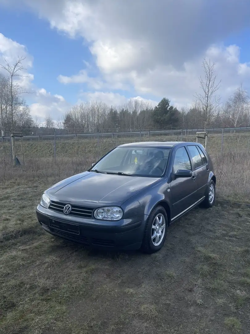 Volkswagen Golf vw golf 4 1,4 16v - 1