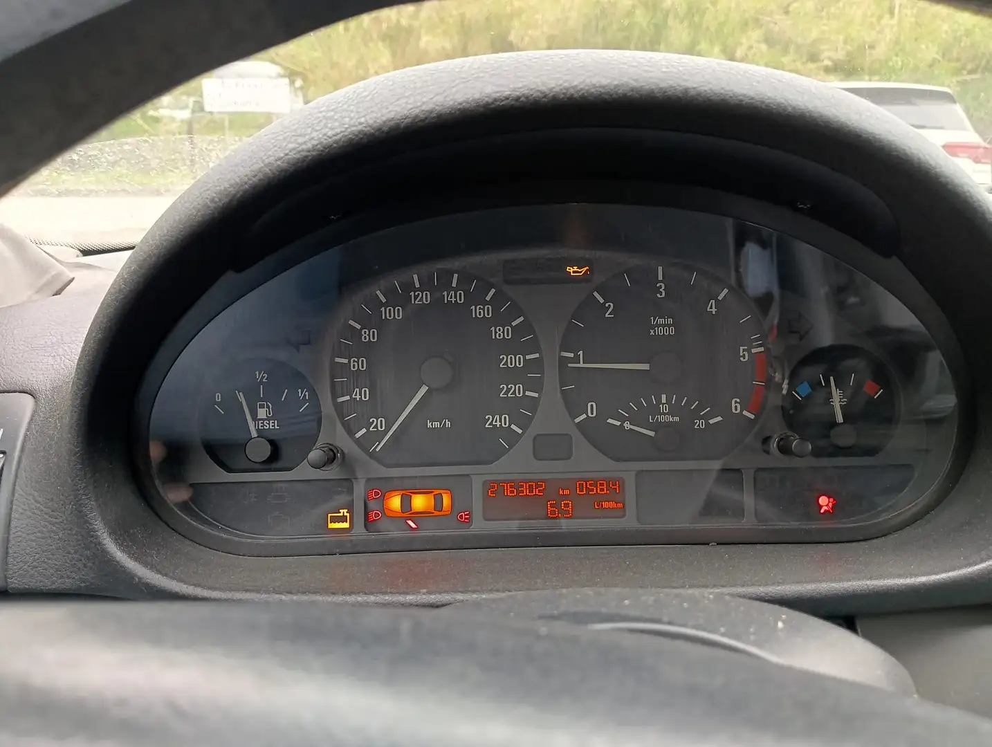 BMW 320 320d Attiva Blu/Azzurro - 2