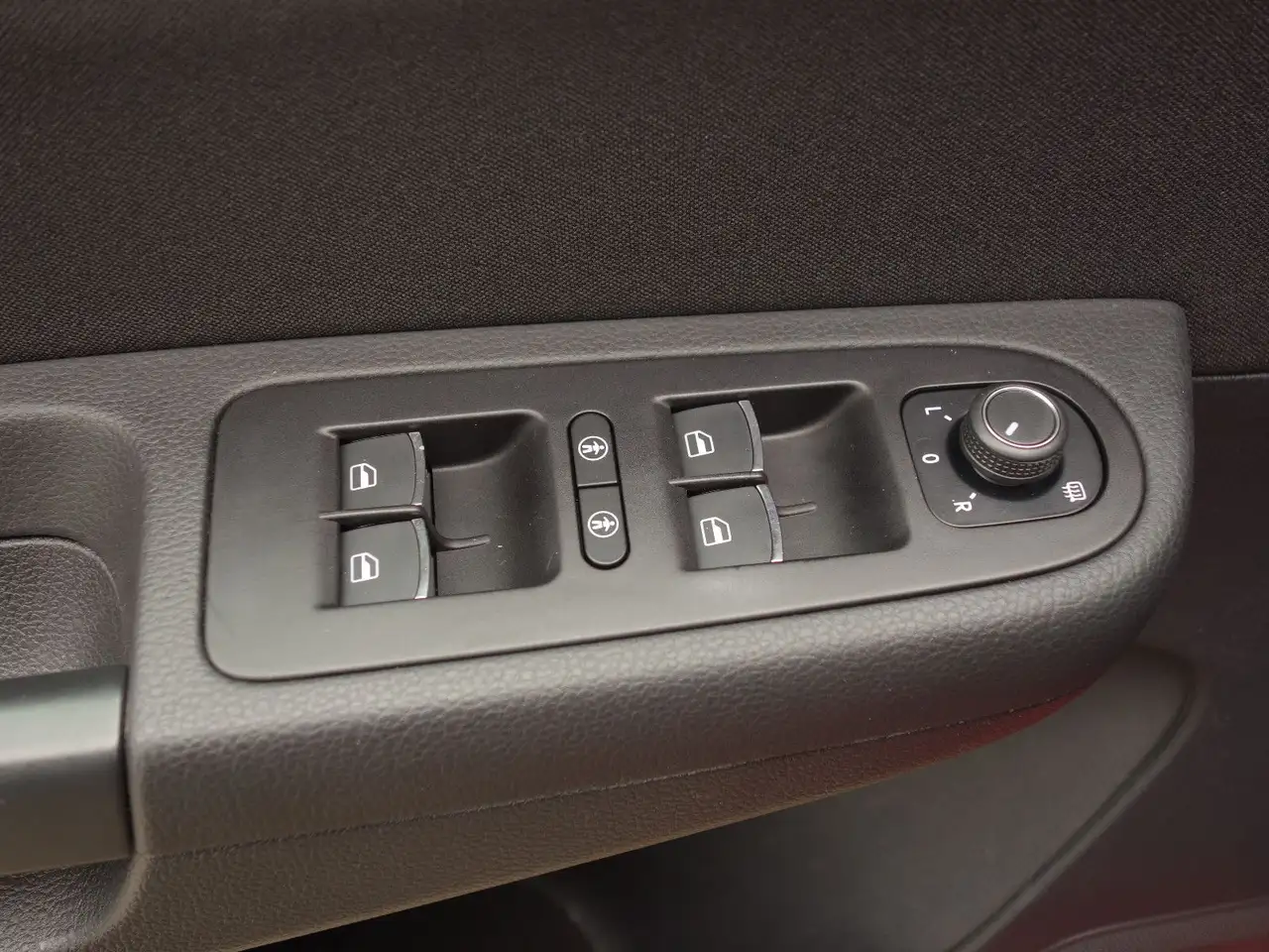 SEAT Alhambra Style Autom ACC AHK Navi elektr. Türen, миниатюра 29