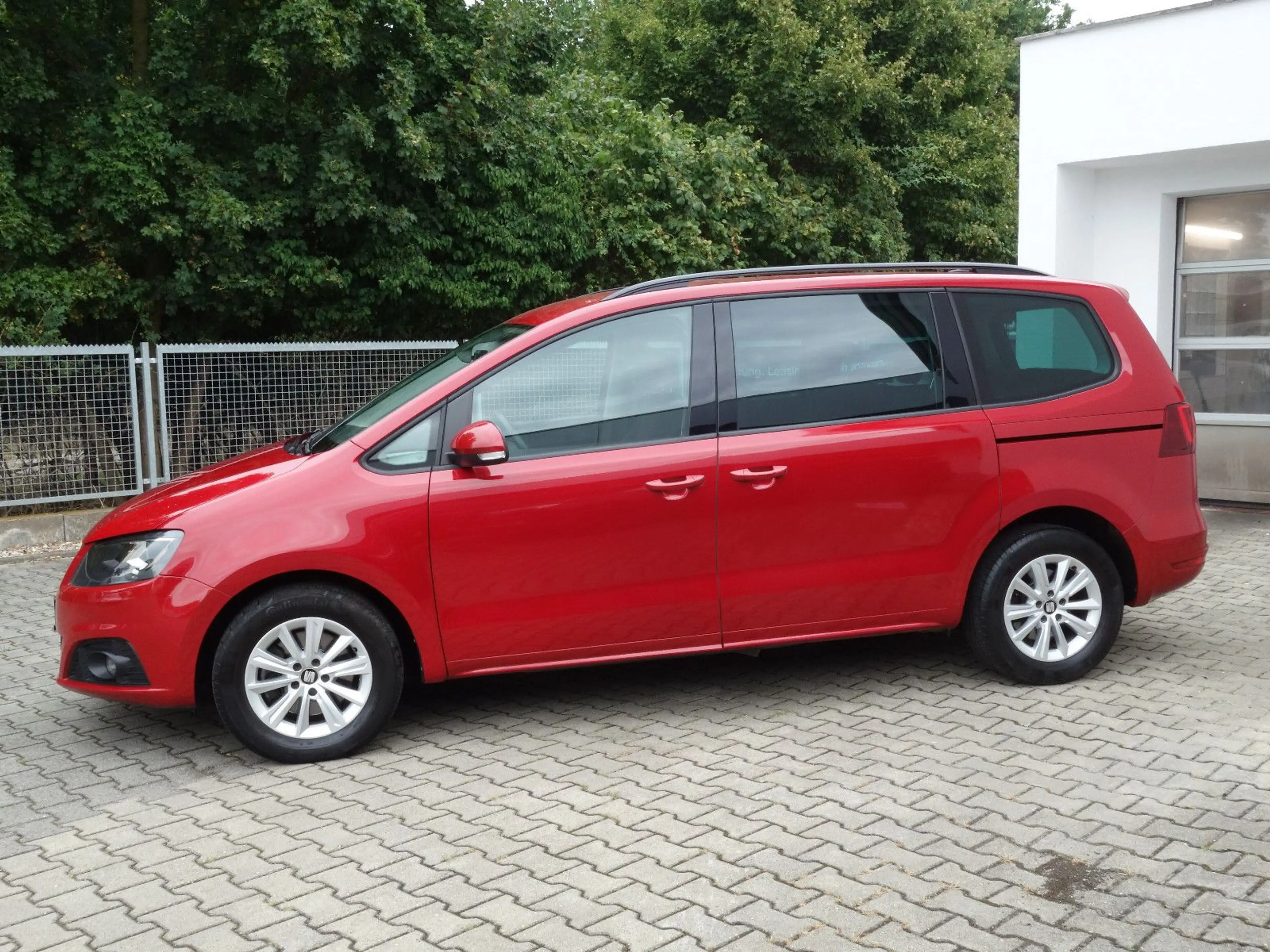 SEAT Alhambra Style,ACC.AHK.Xenon.Navi.Türen elekt. — photo 4