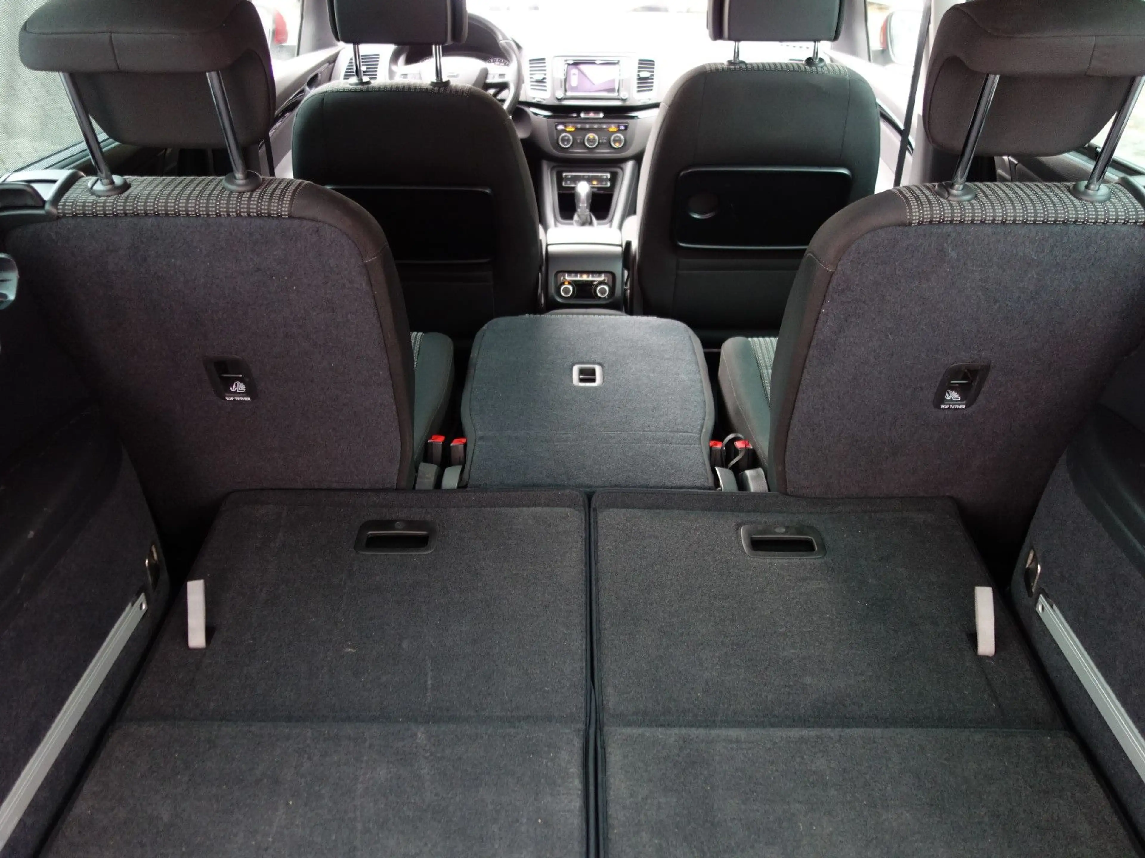 SEAT Alhambra Style,ACC.AHK.Xenon.Navi.Türen elekt. — photo 14