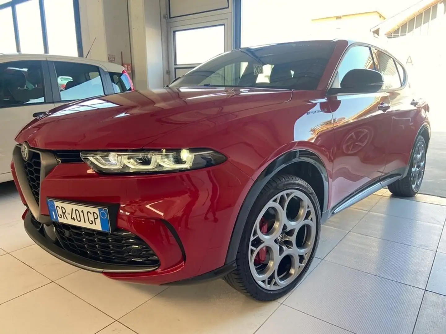 Alfa Romeo Tonale 1.3 Plug in Hybrid Speciale Rosso - 1