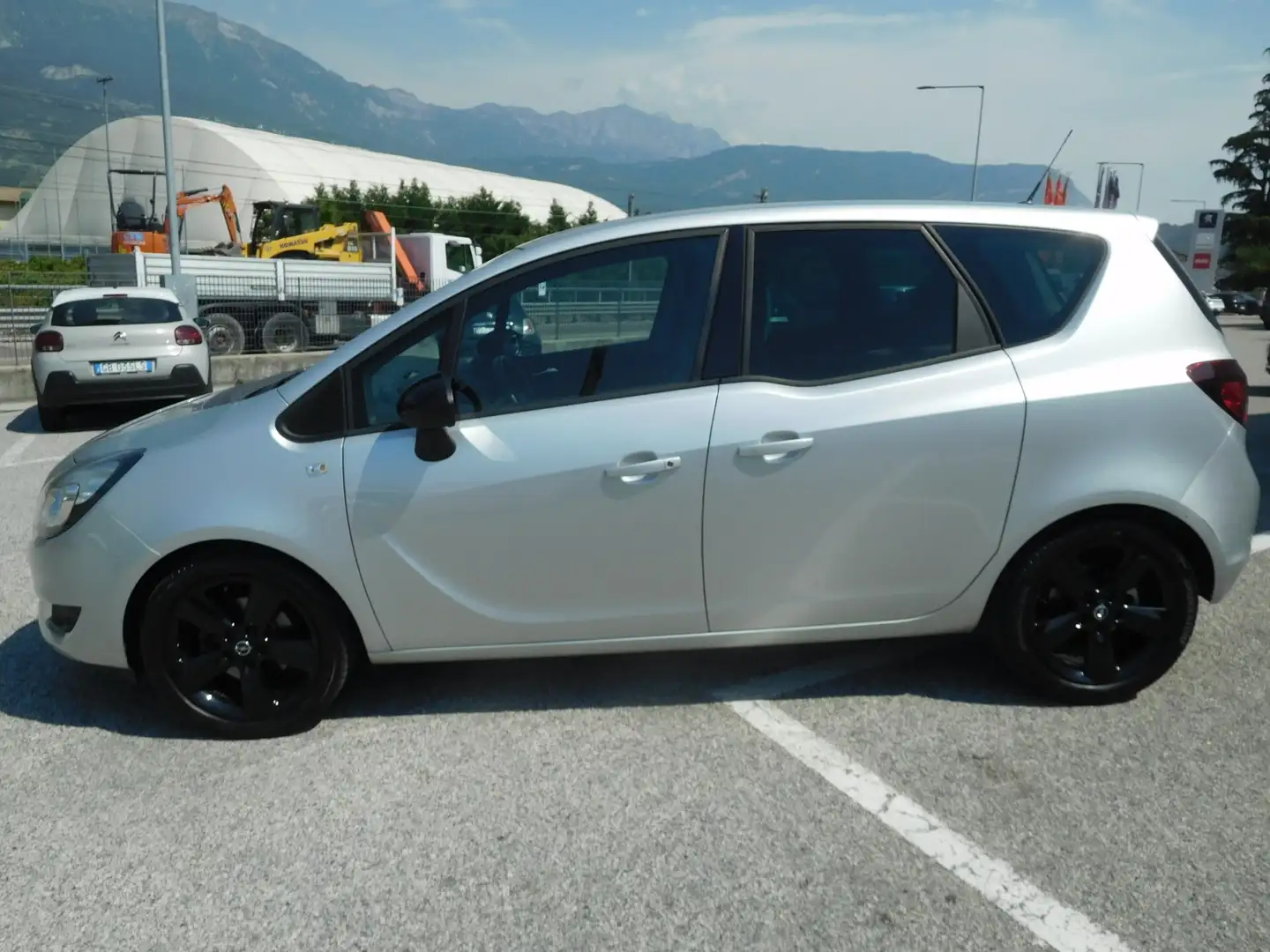 Opel Meriva 1.4 Turbo 120CV GPL Tech Design Edition Zilver - 2