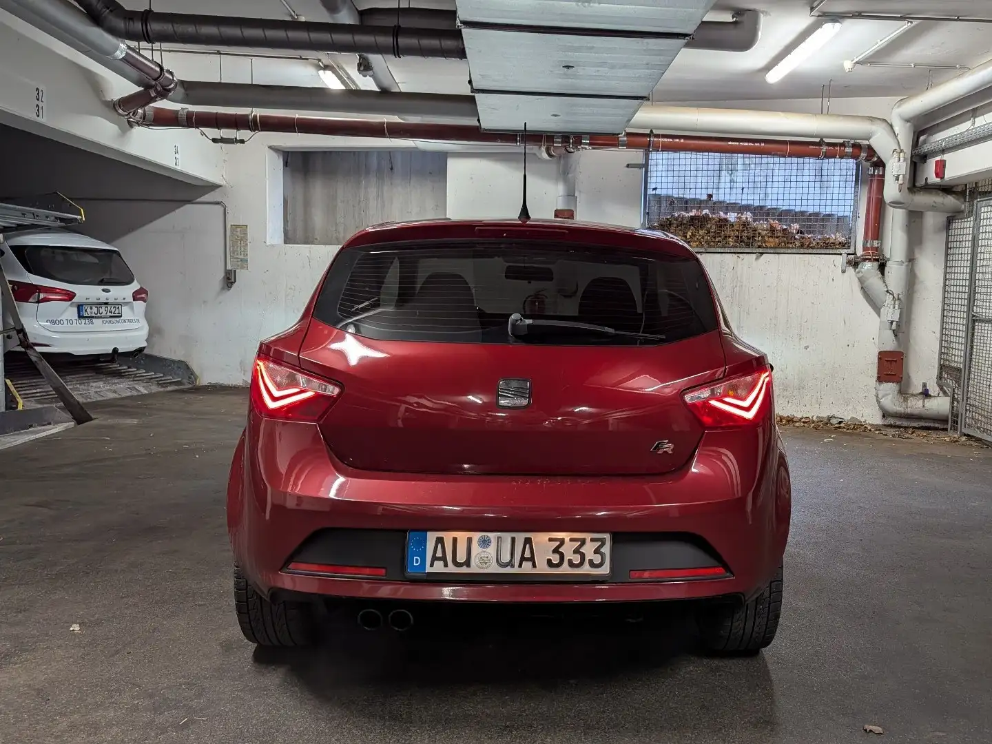 SEAT Ibiza 1.4 TSI DSG FR Rot - 2