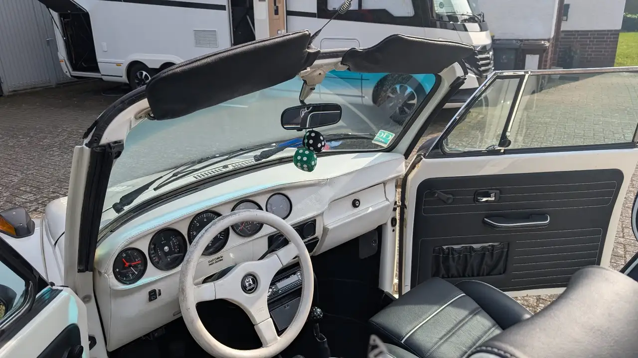 Volkswagen Käfer Cabrio 1303 LS, foto 8