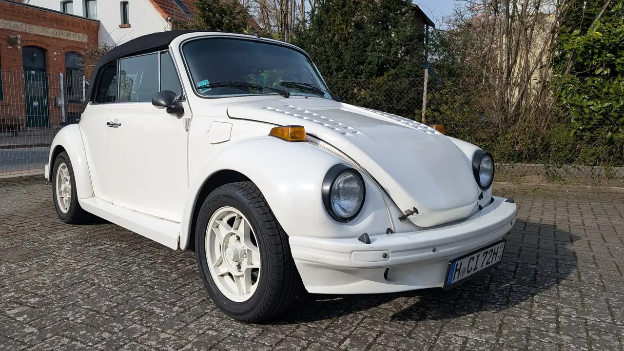Volkswagen Käfer Cabrio 1303 LS, foto 1