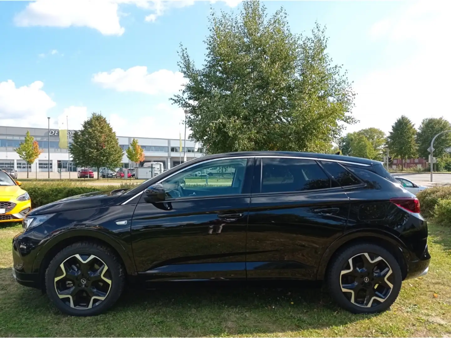 Opel Grandland 1.6 PHEV AT Elegance Navi LED Rfk. Sitzhzg. Digita Zwart - 2