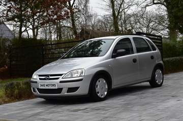 Corsa 1.0i ** GARANTIE **