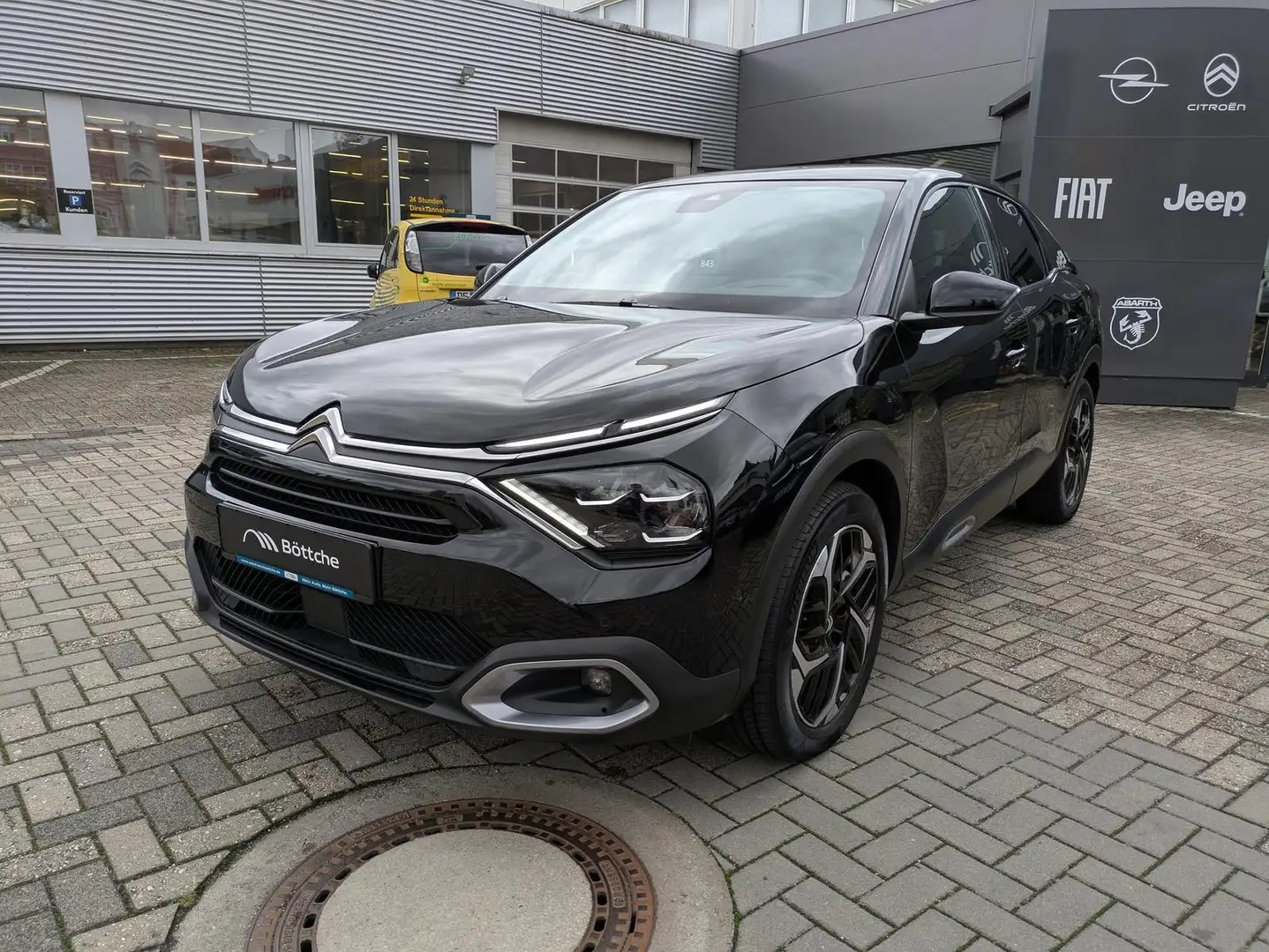 Citroen C4 Shine 130PT - HEAD-UP*LEDER*NAVI*KAMERA Noir - 2