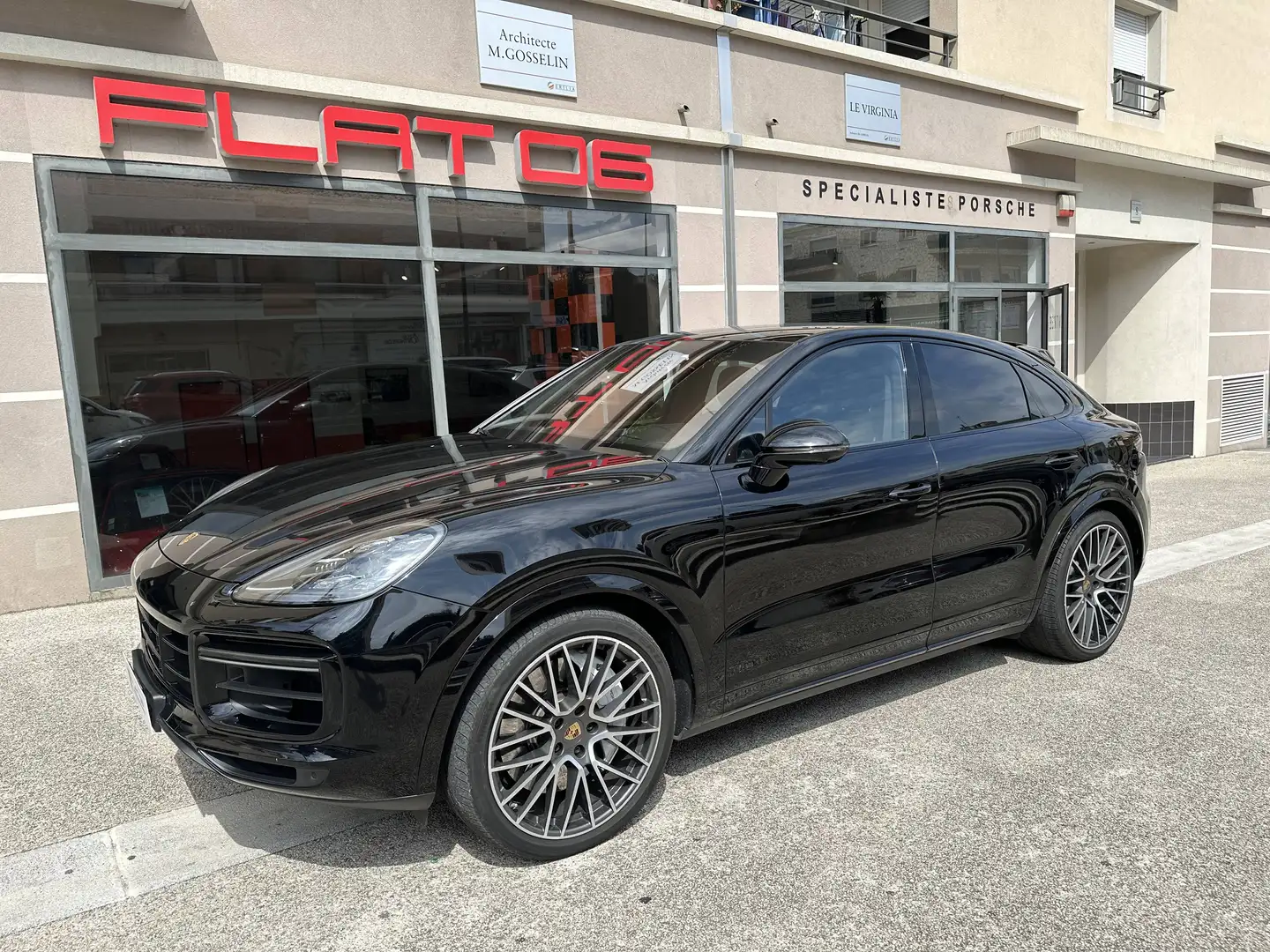 Porsche Cayenne 4.0 V8 550ch Turbo Negru - 1