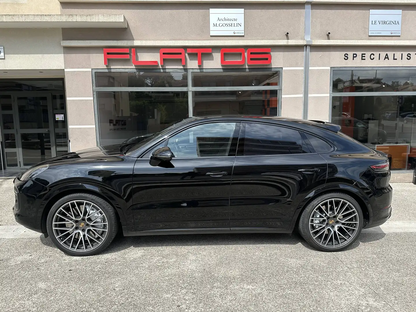 Porsche Cayenne 4.0 V8 550ch Turbo Negru - 2