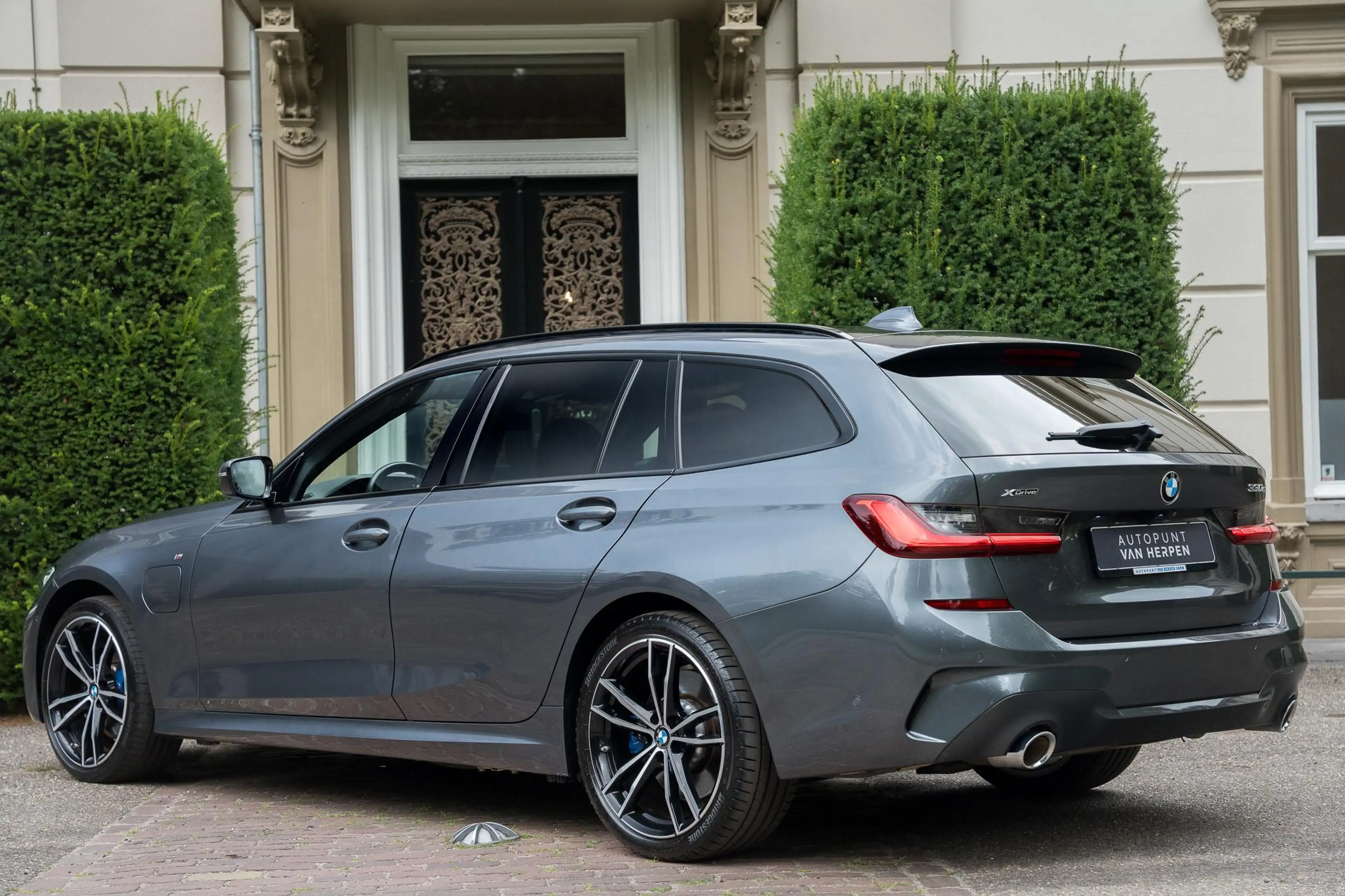 BMW 330 3-serie Touring 330e xDrive M-Sport TREKHAAK | DRI — photo 2