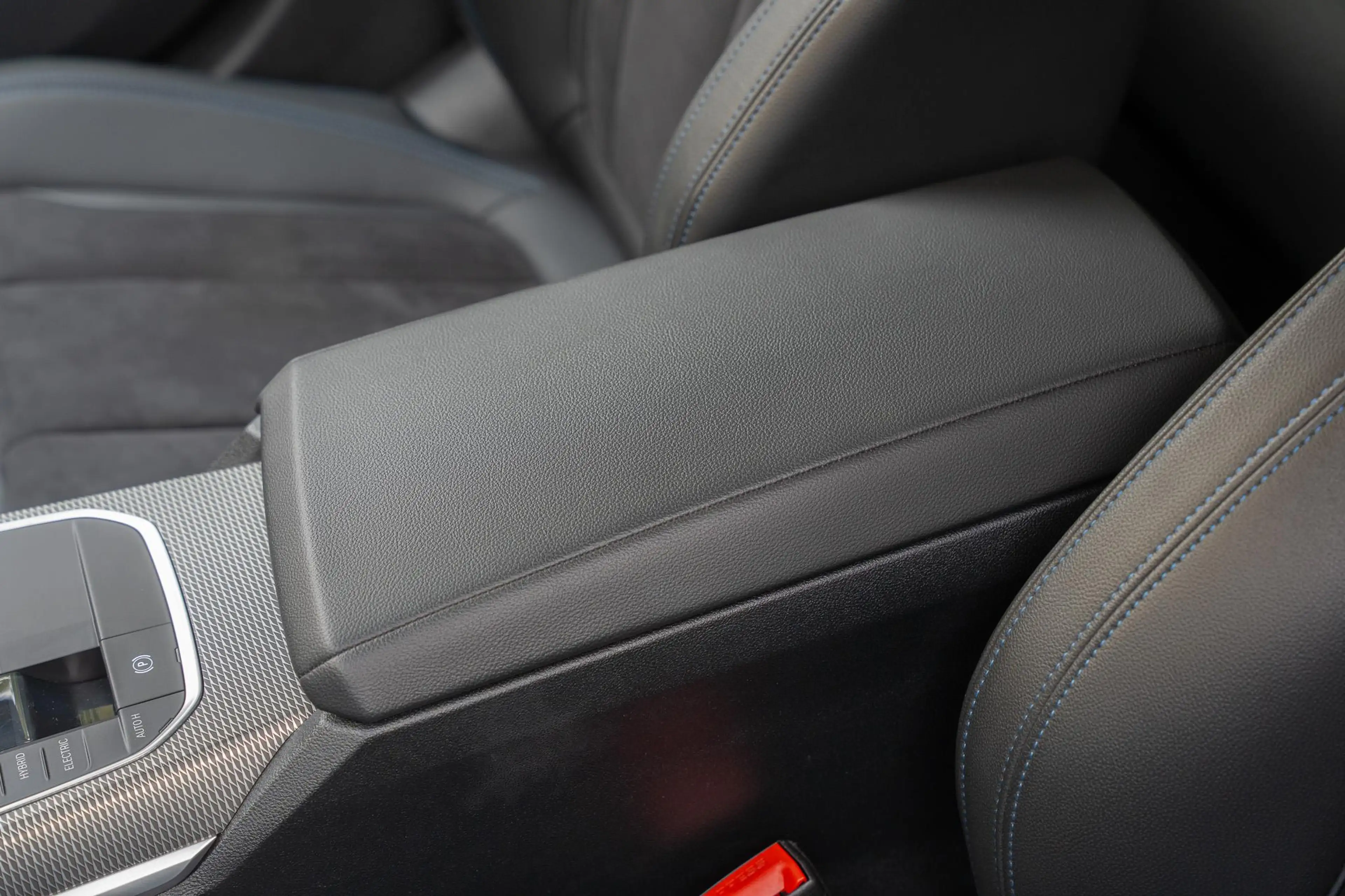 BMW 330 3-serie Touring 330e xDrive M-Sport TREKHAAK | DRI — photo 45