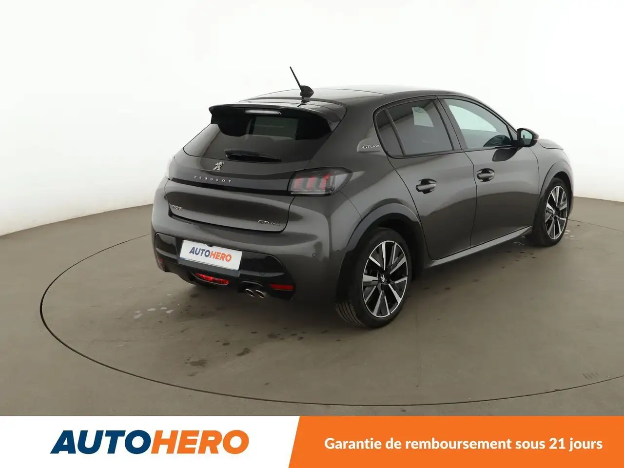 Peugeot 208 208 — photo 6