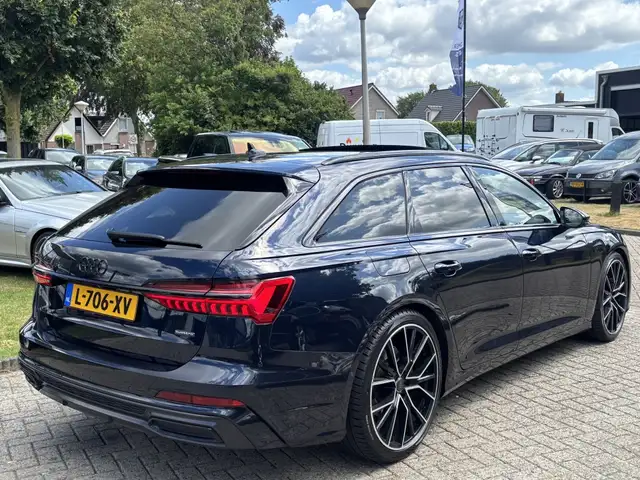Audi A6 view 5