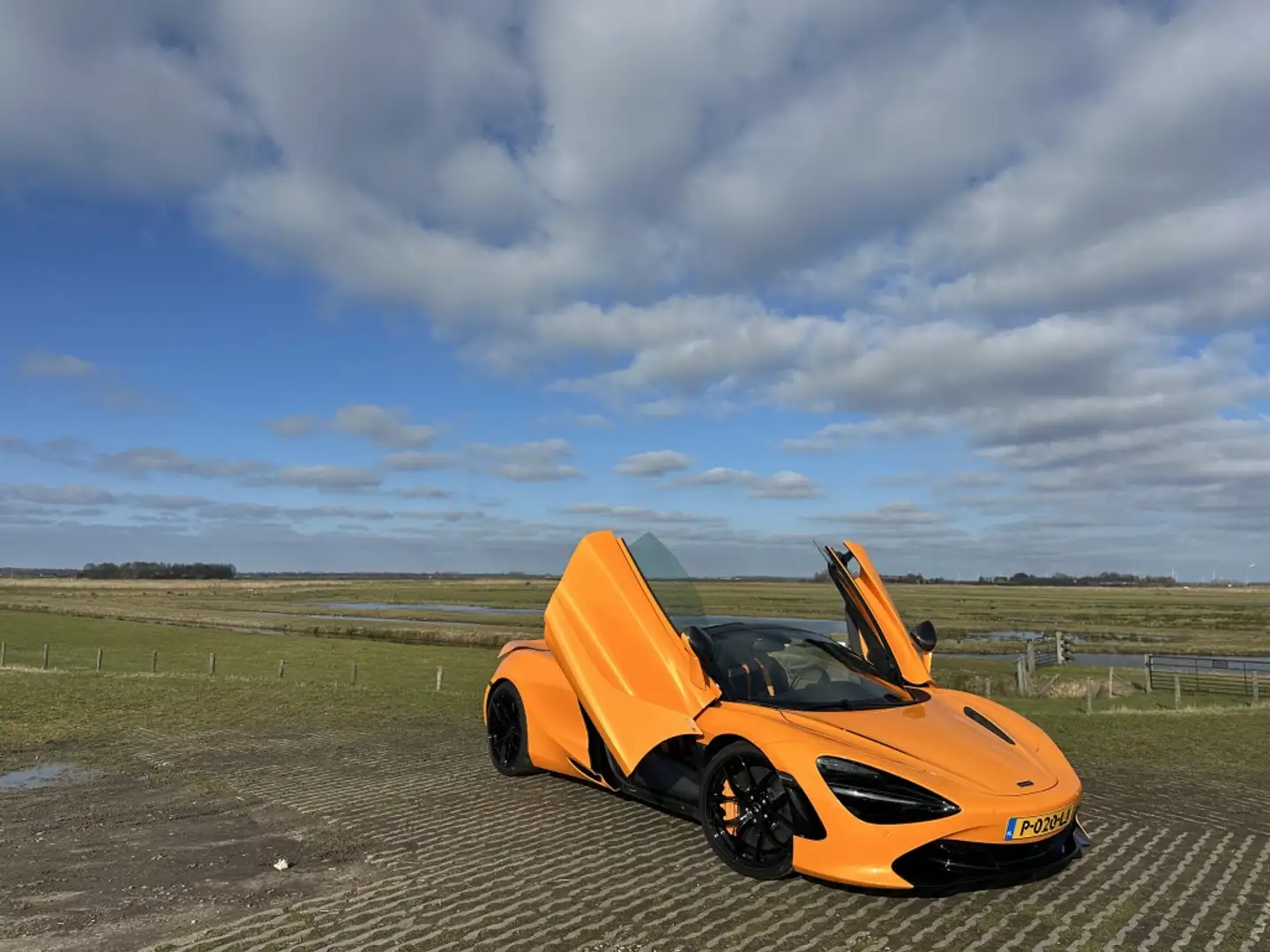 McLaren 720S Spider 4.0 V8 Performance | Lift | Sport Exhaust | Orange - 2