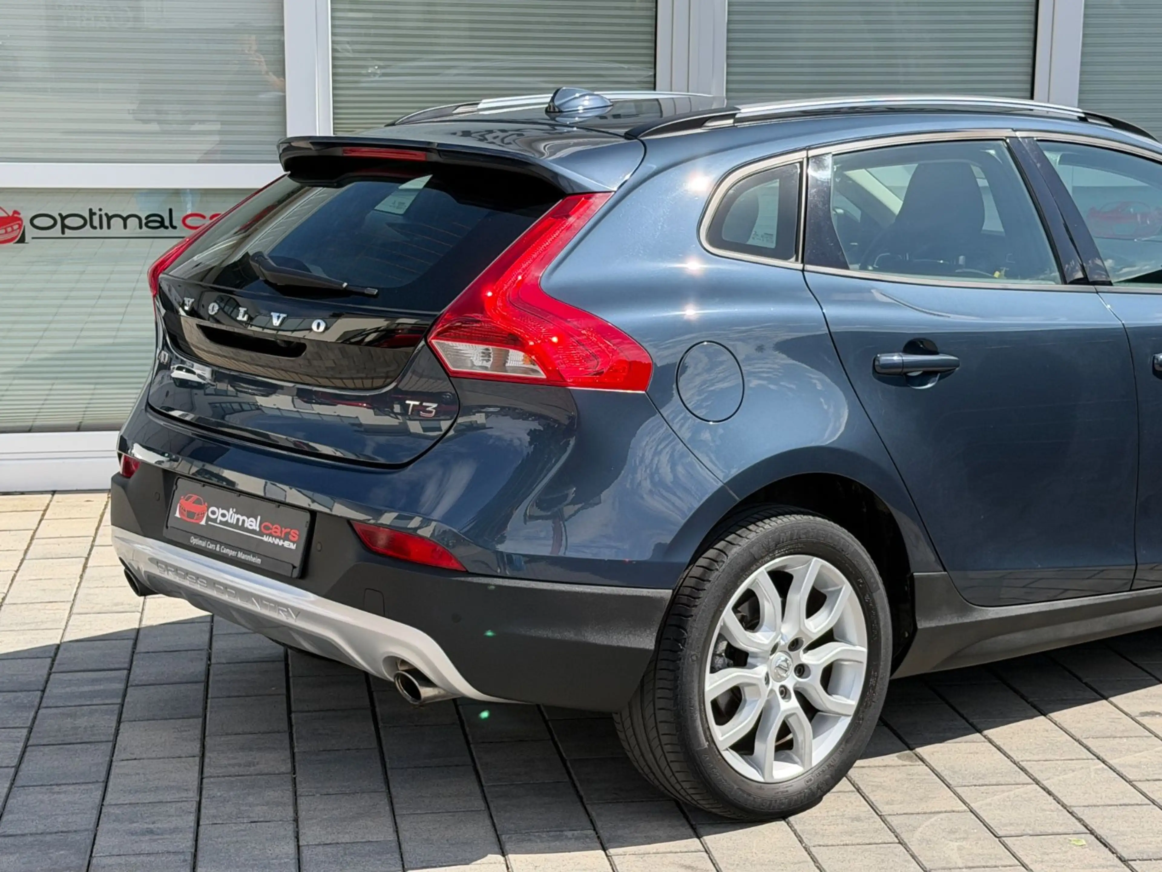 Volvo V40 Cross Country Plus/KAMERA/NAVI/LED/8FACH/2HD — photo 8