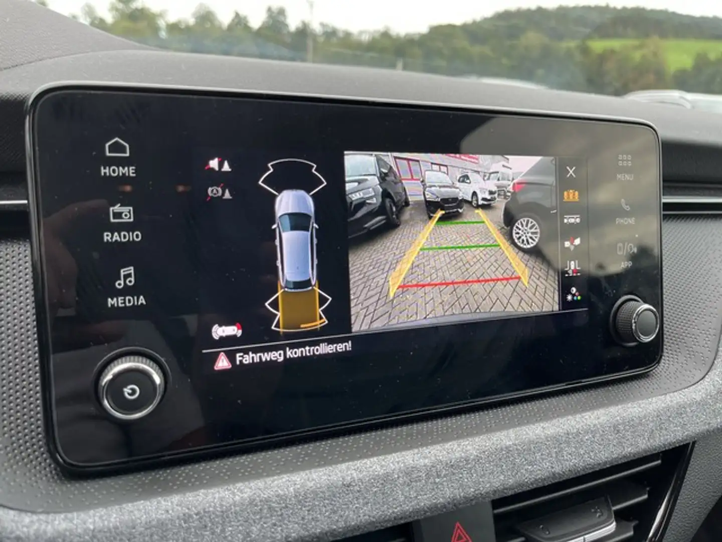 Skoda Scala 1,5 TSI DSG Style + LED + Alufelgen + Klimaautomat Blau - 2