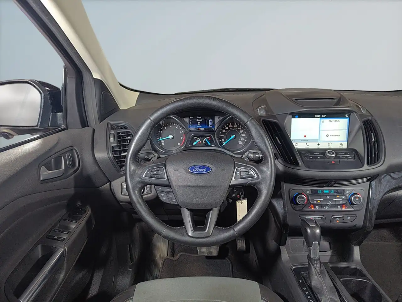 Ford Escape снимка Ford Escape
