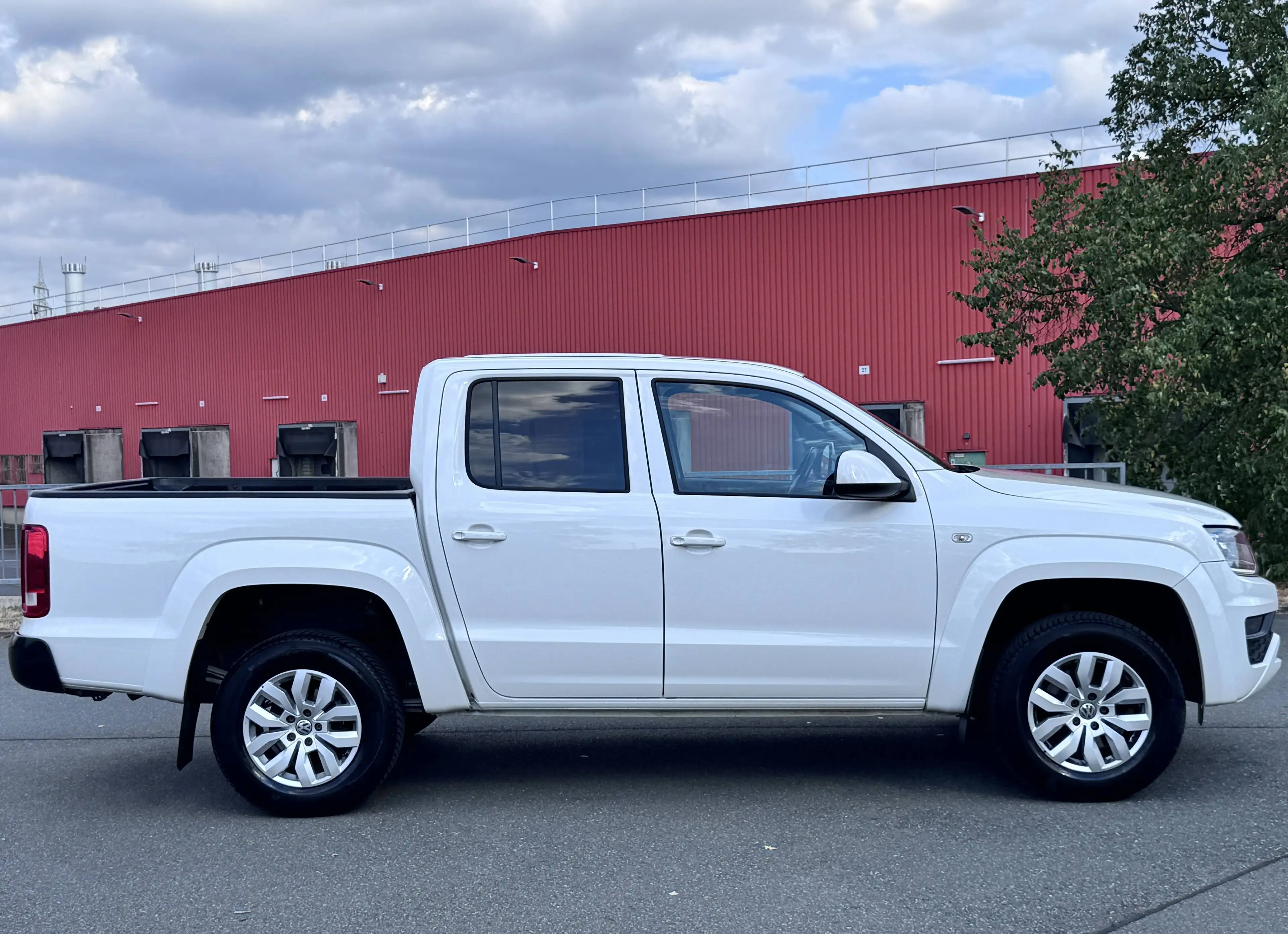 Volkswagen Amarok Amarok 3,0 V6*DoubleCab 4Motion*NAVI*AHK*LED* — photo 8