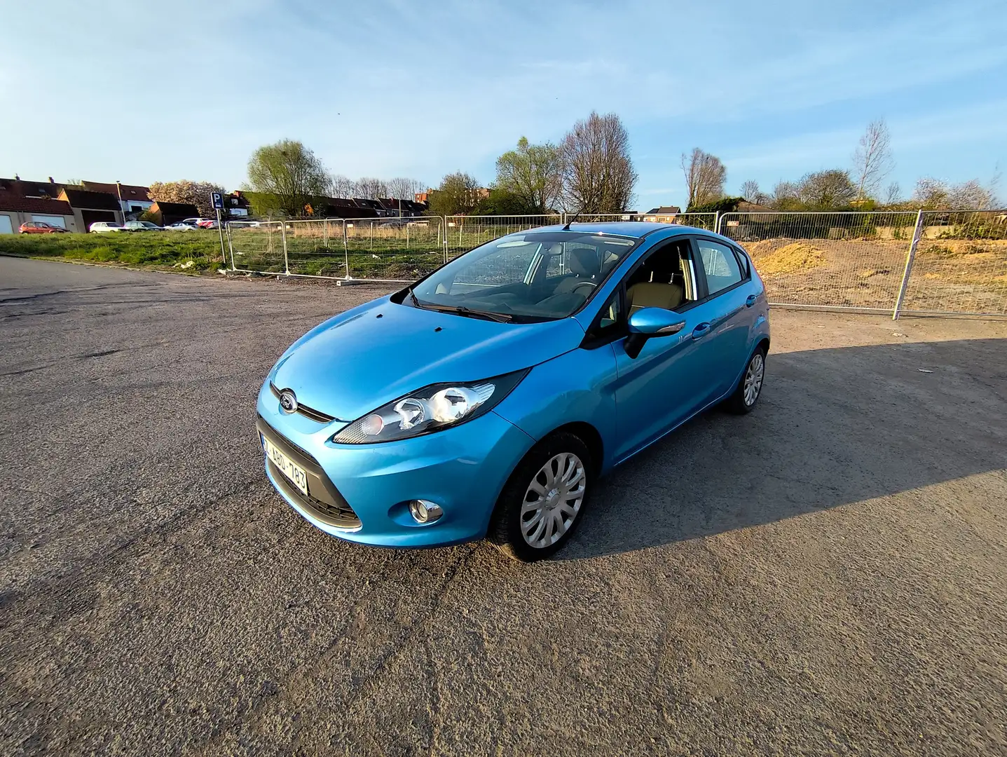 Ford Fiesta Fiesta 1.25i Ambiente Bleu - 1
