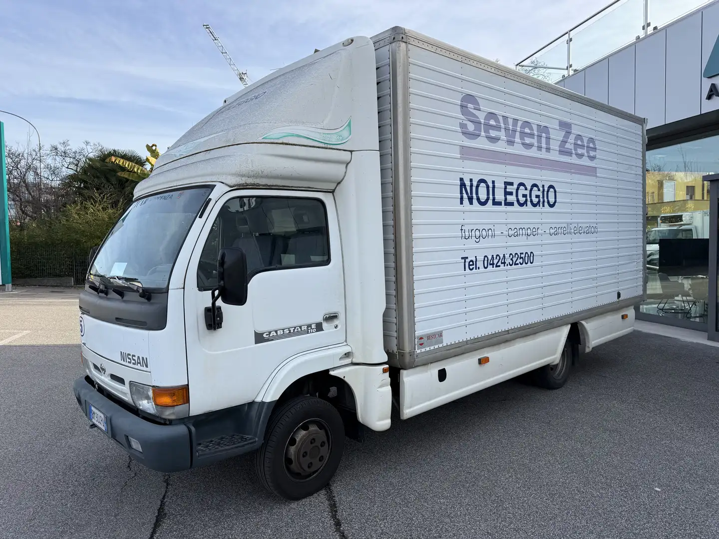 Nissan Cabstar 35C11 Container Clima Radio kg1290 4660x2120x2280 Bianco - 2