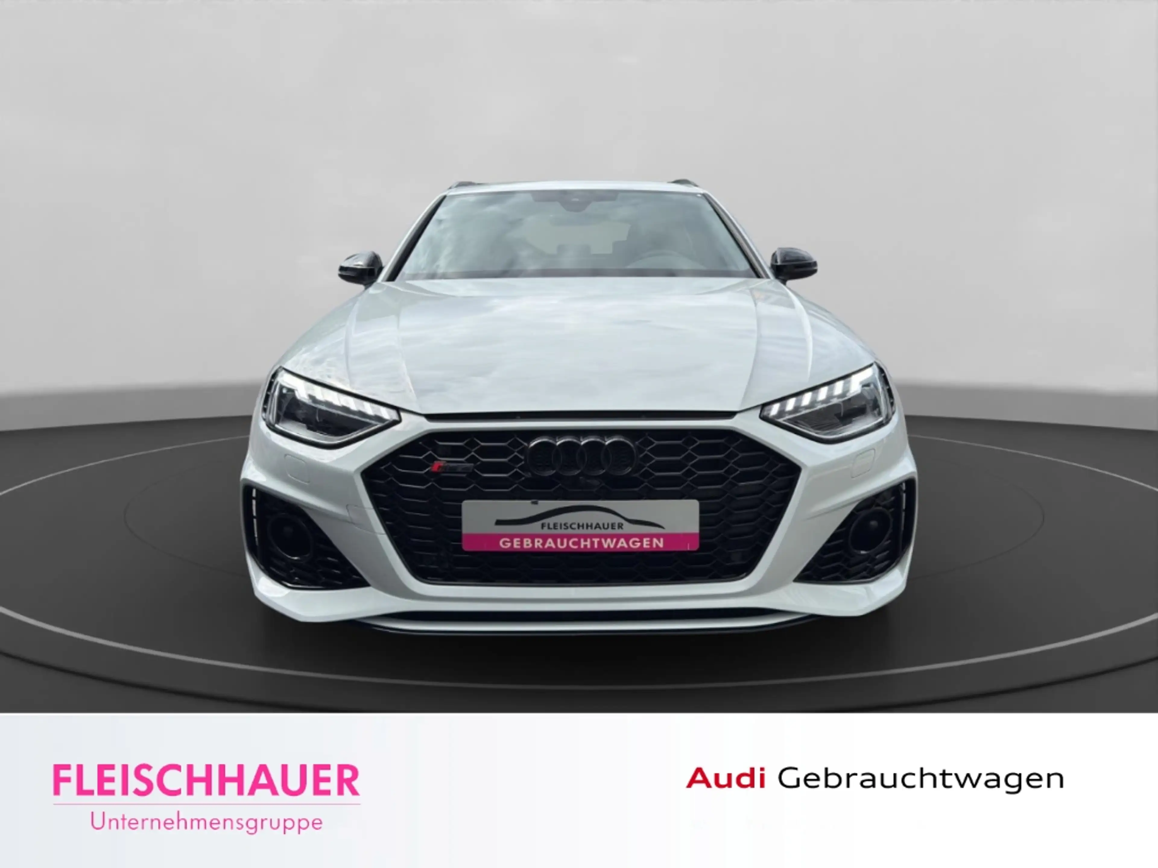 Audi RS4 Avant 2.9 TFSI qu. Navi+LED+280km/h+Kamera+DSP — photo 2