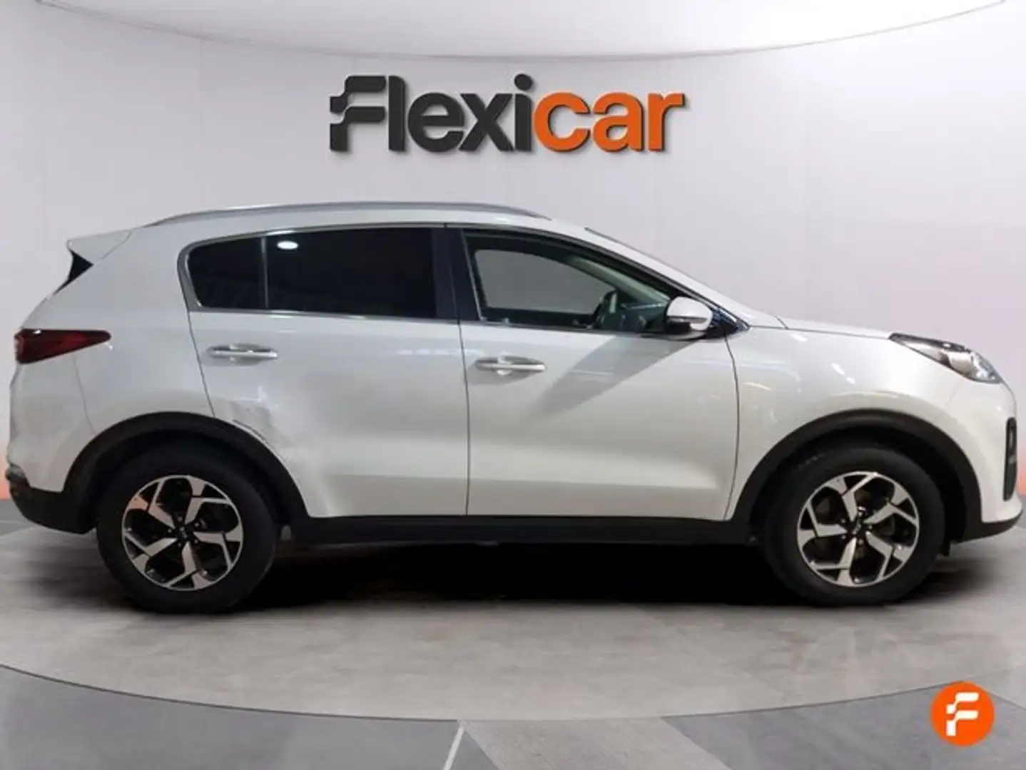 Kia Sportage 1.6+CRDi+85kW+%28115CV%29+Drive+Plus+4x2 Blanco - 2