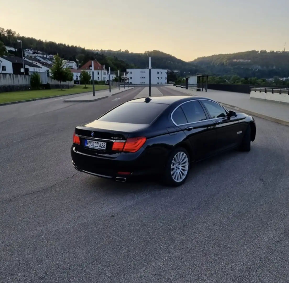 BMW 740 740d xDrive - 1