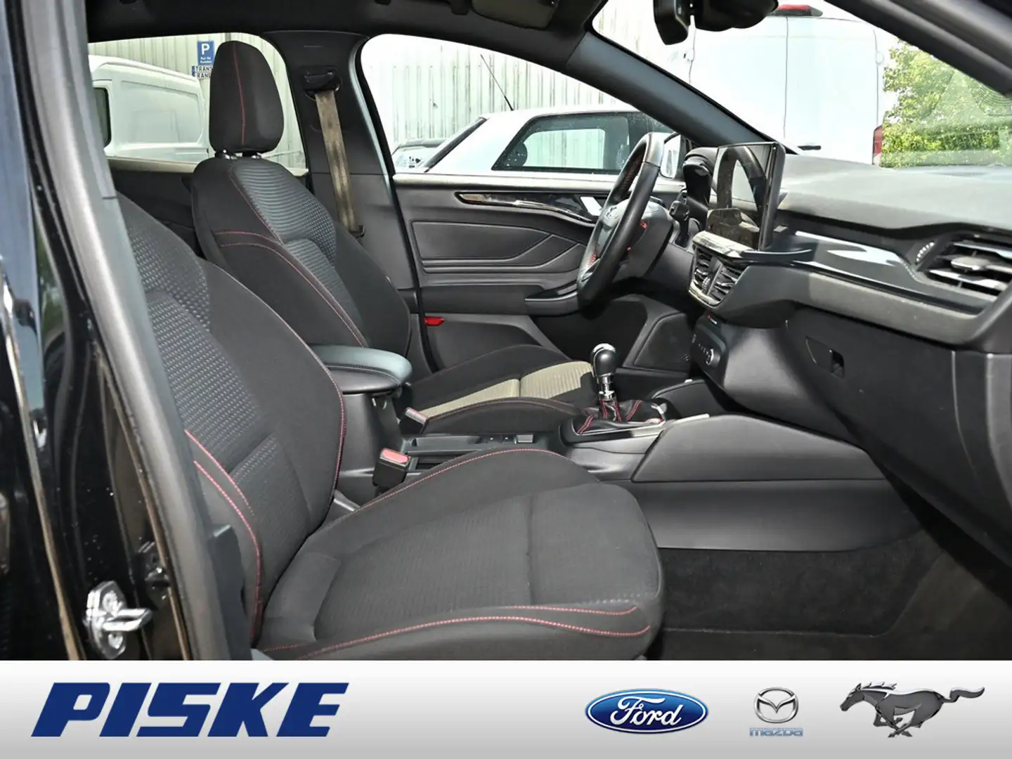 Ford Focus ST-Line SHZ KAMERA NAVI ACC FACEL. LED Zwart - 2